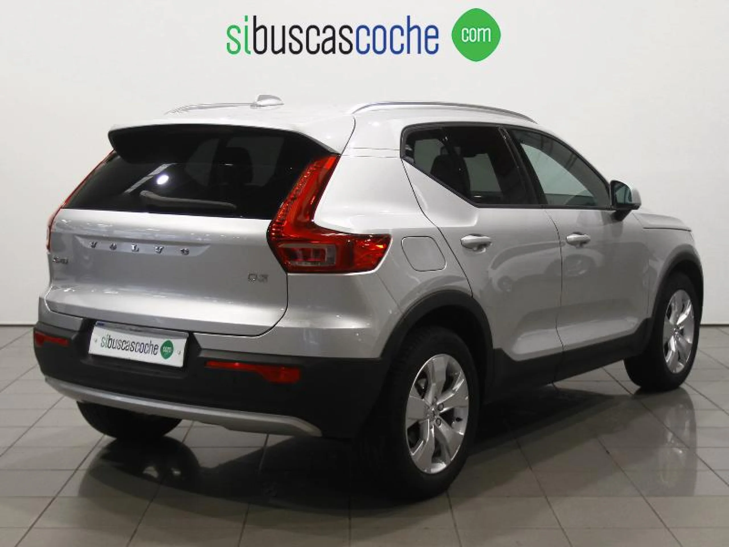 VOLVO XC40 2.0 D3 MOMENTUM AUTO - Foto 3