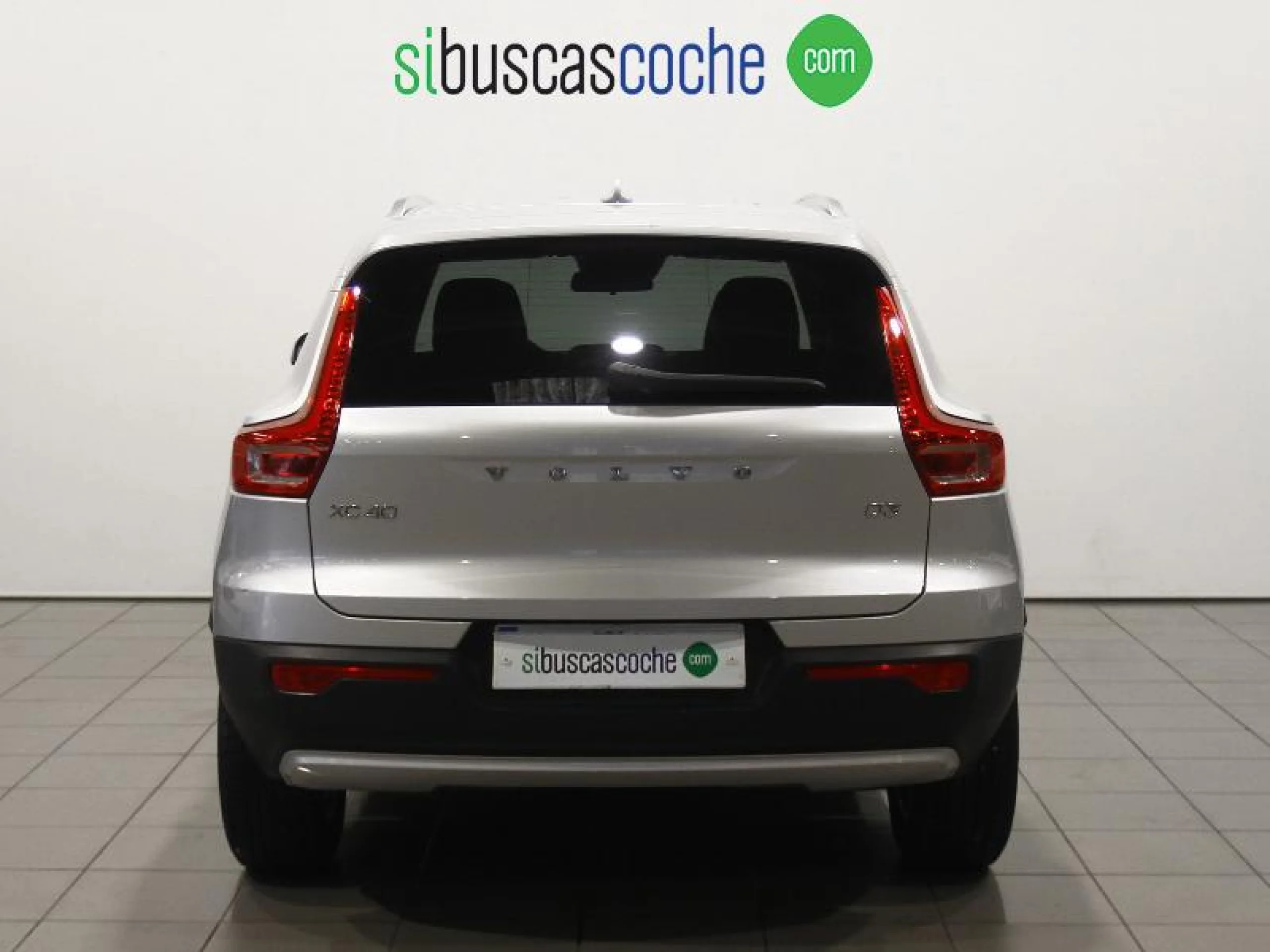 VOLVO XC40 2.0 D3 MOMENTUM AUTO - Foto 19
