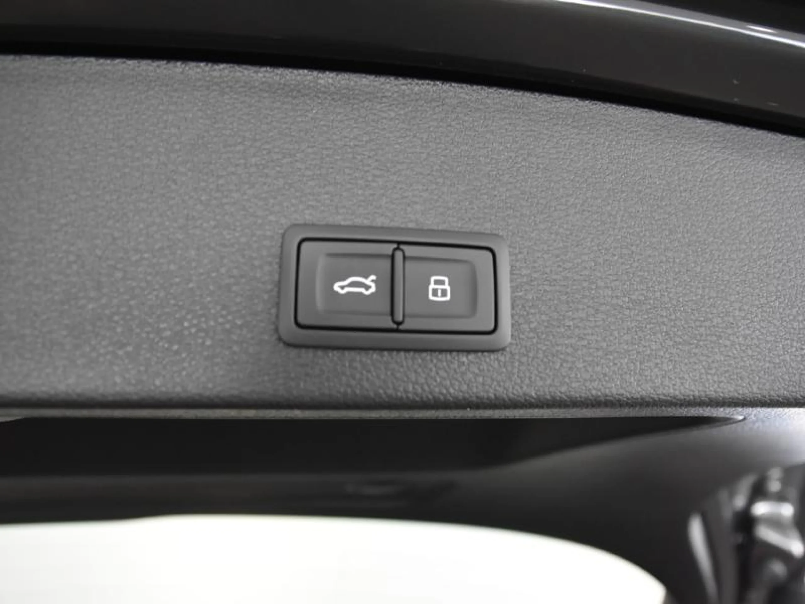 AUDI Q2 ADVANCED 35 TFSI 110KW (150CV) - Foto 9