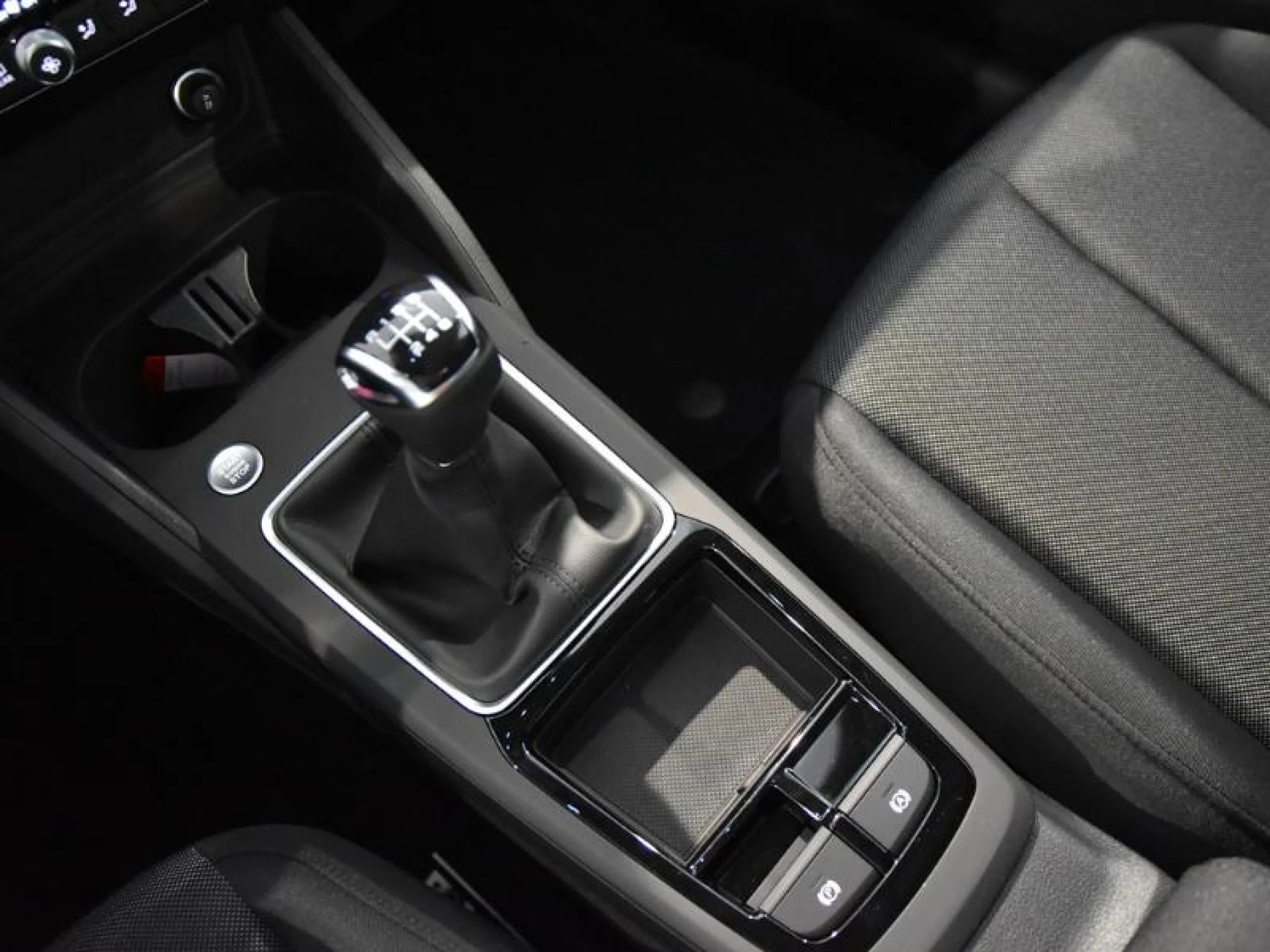 AUDI Q2 ADVANCED 35 TFSI 110KW (150CV) - Foto 11