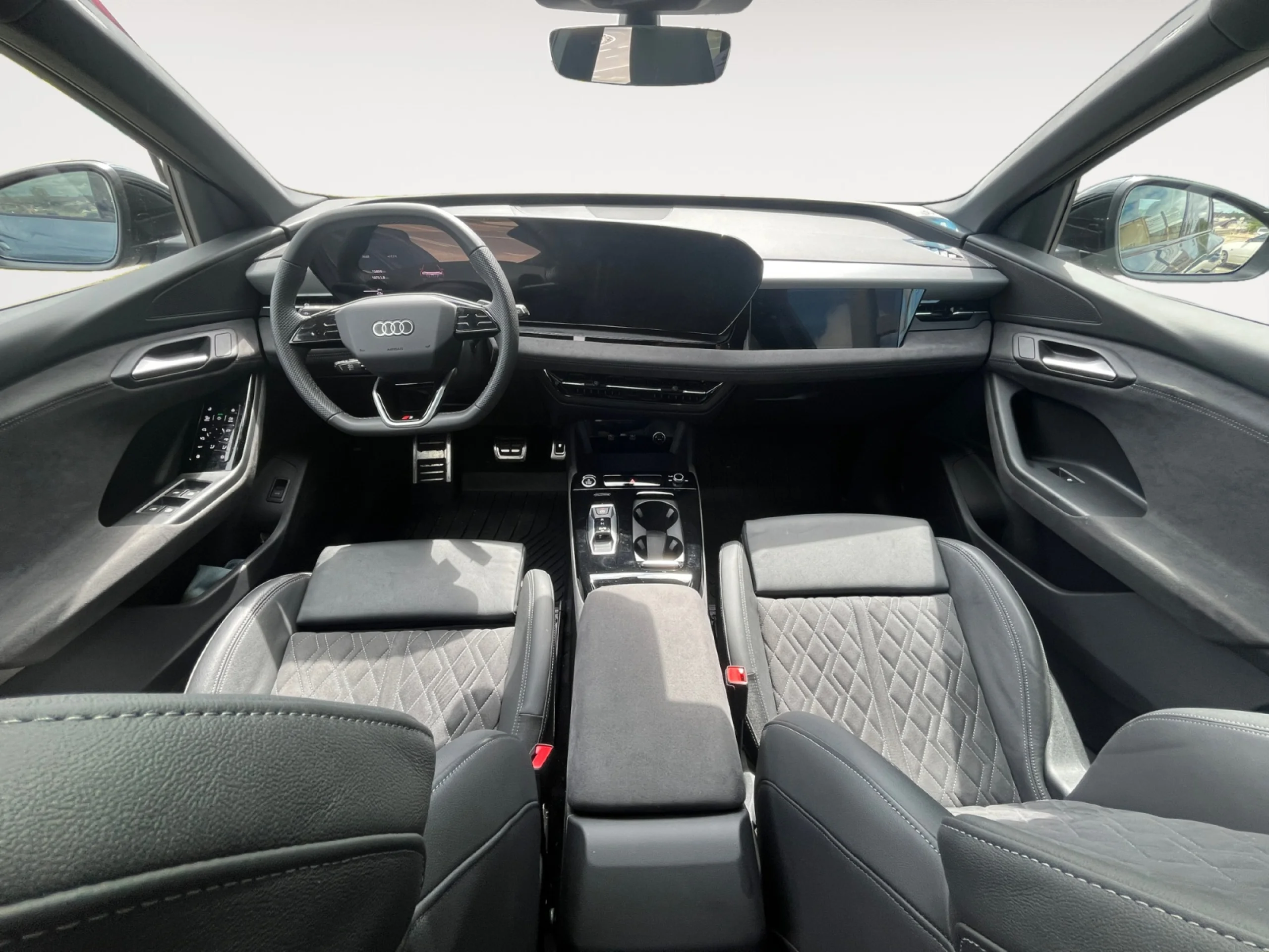 AUDI Q6 E TRON BLACK LINE QUATTRO - Foto 4