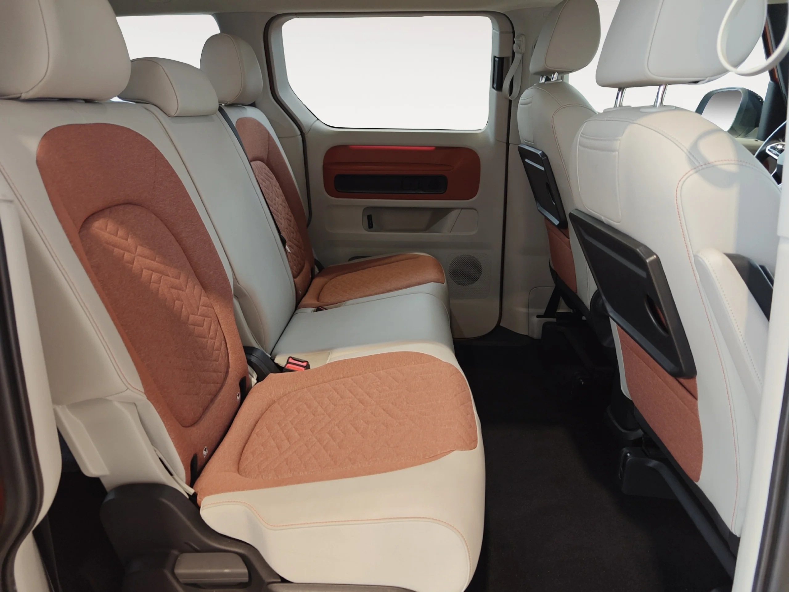 VOLKSWAGEN ID. BUZZ PRO 150KW (204CV) - Foto 6