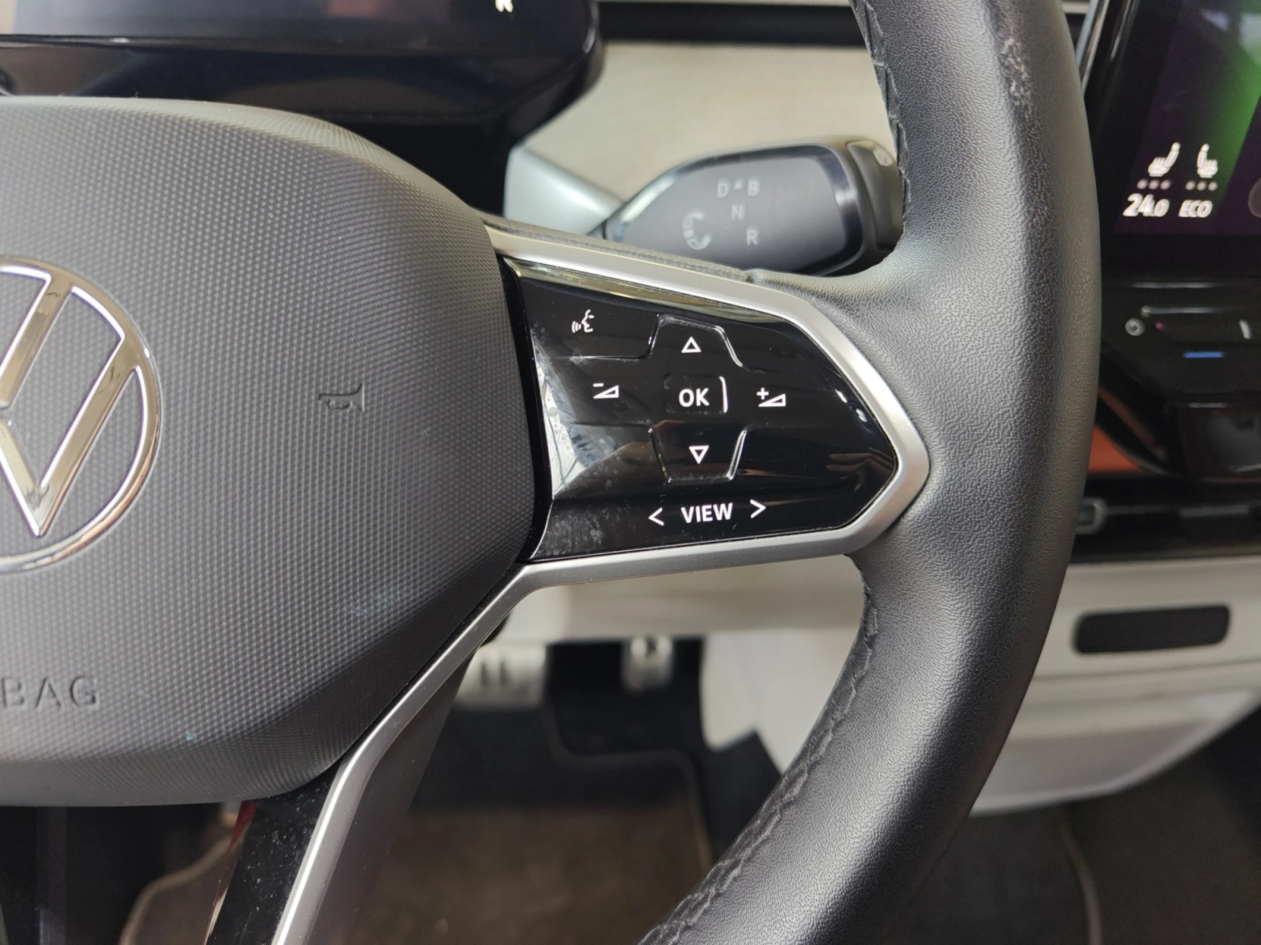 VOLKSWAGEN ID. BUZZ PRO 150KW (204CV) - Foto 10