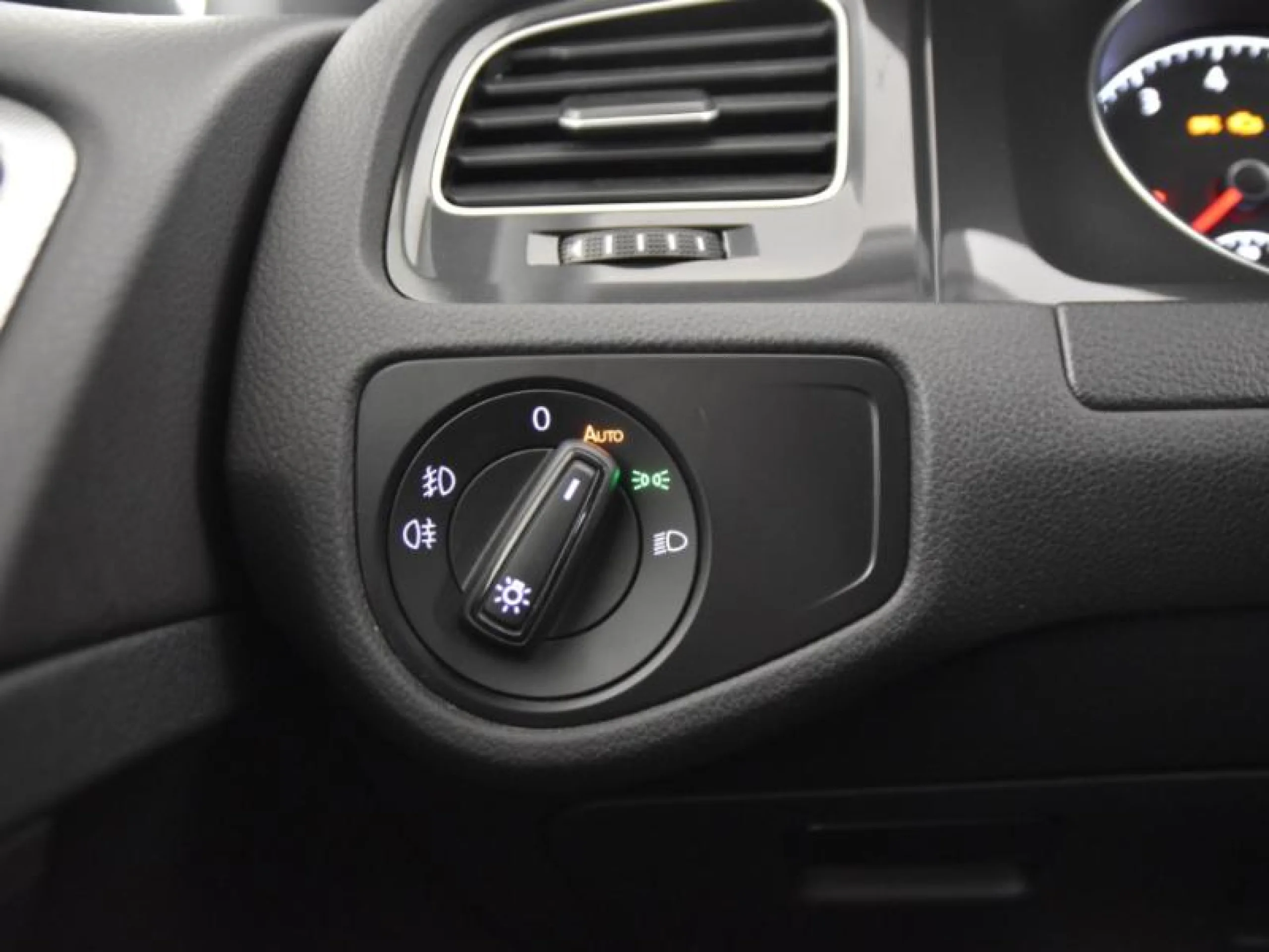 VOLKSWAGEN GOLF READY2GO 1.0 TSI 85KW (115CV) - Foto 16