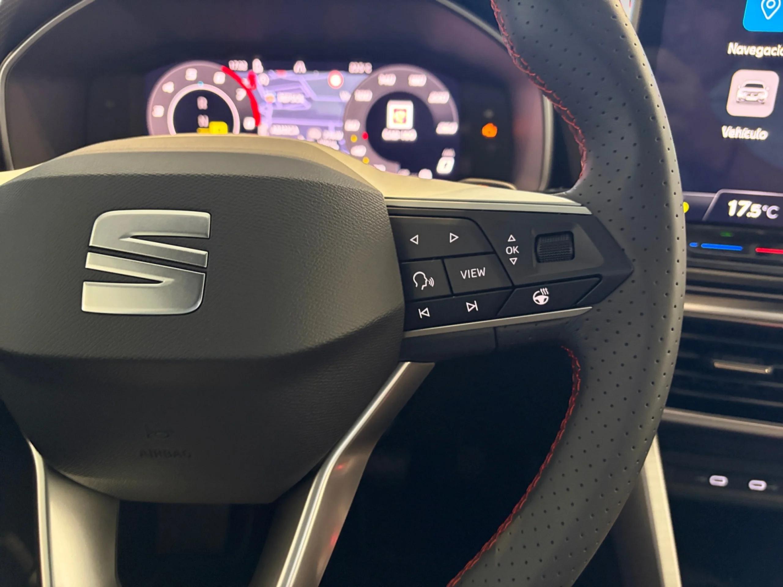 SEAT LEON 1.5 TSI E HYBRID 150KW DSG 6 FR XXL - Foto 12