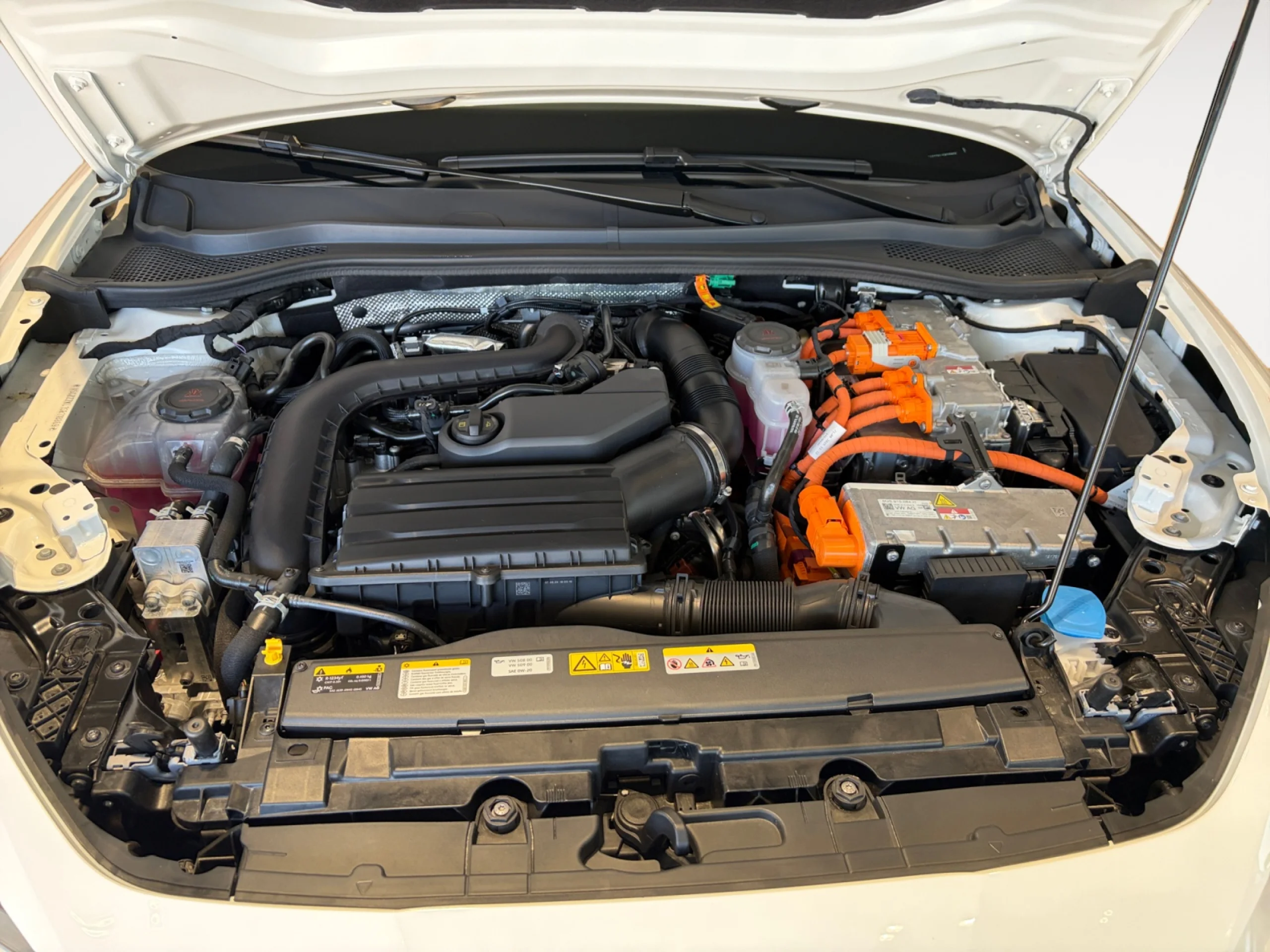 SEAT LEON 1.5 TSI E HYBRID 150KW DSG 6 FR XXL - Foto 14