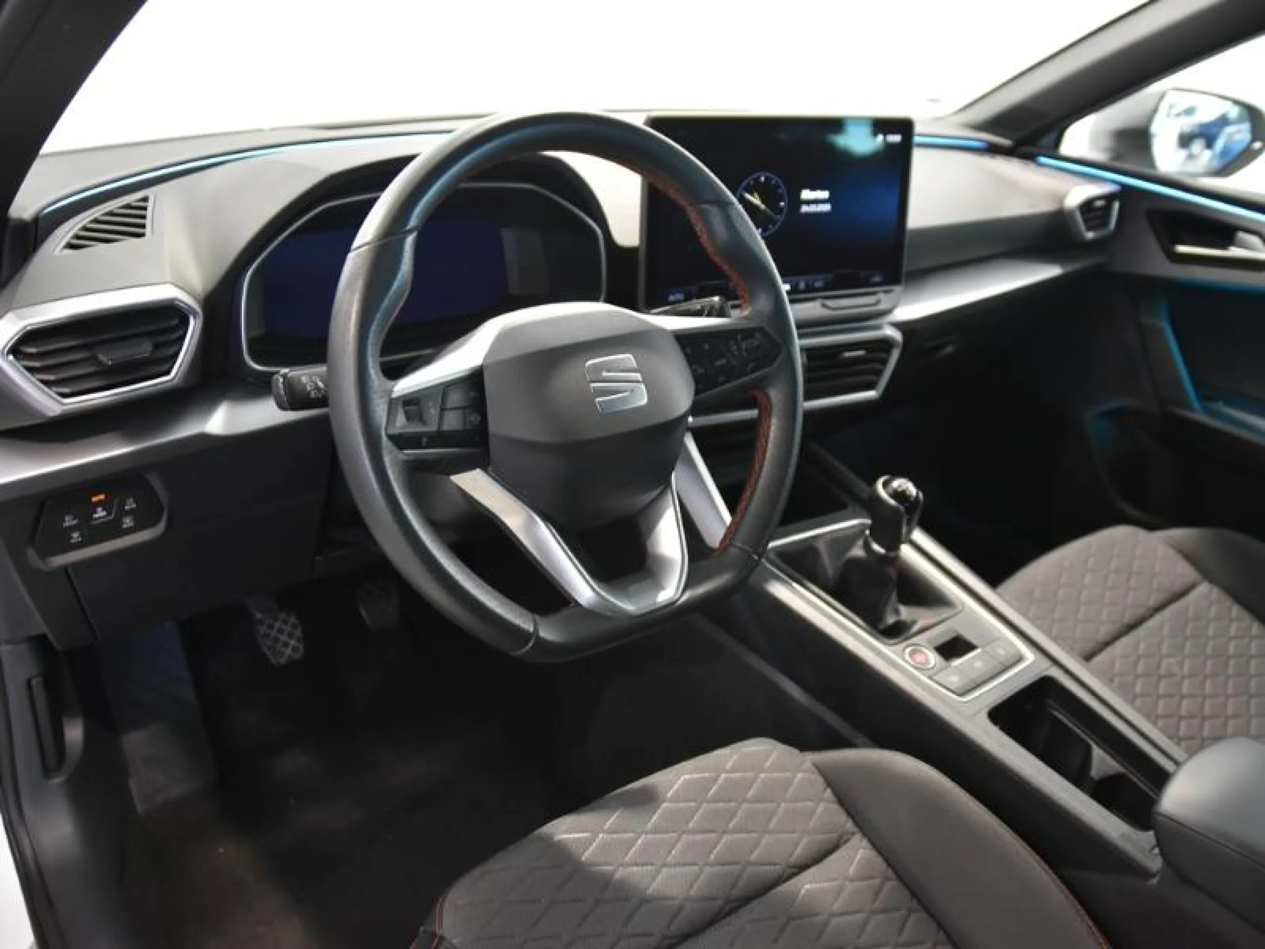 SEAT LEON 1.5 TSI 85KW S&S FR 75 ANIVERSARIO - Foto 9