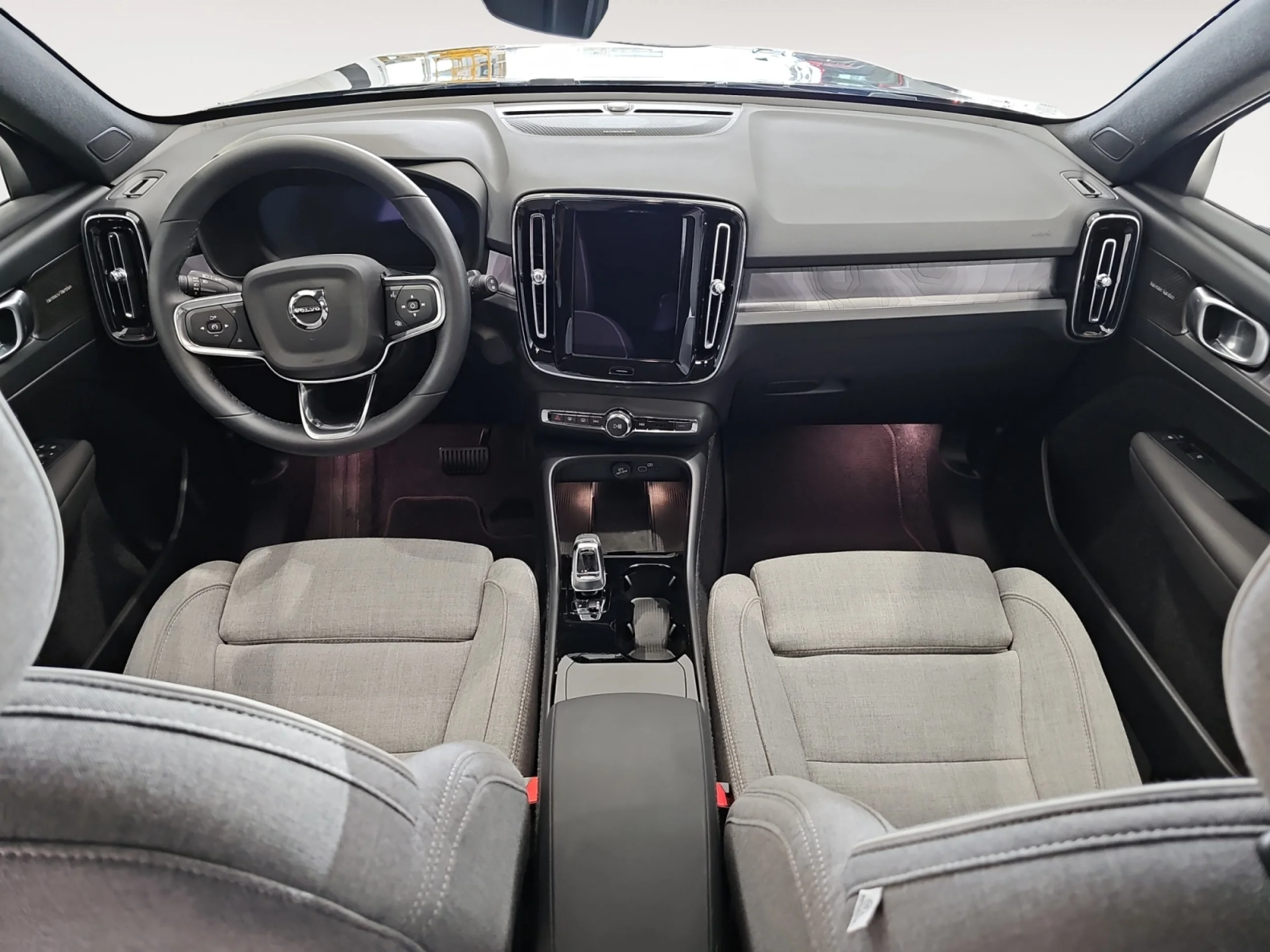 VOLVO EX40 SINGLE EXTENDED PLUS AUTO - Foto 4