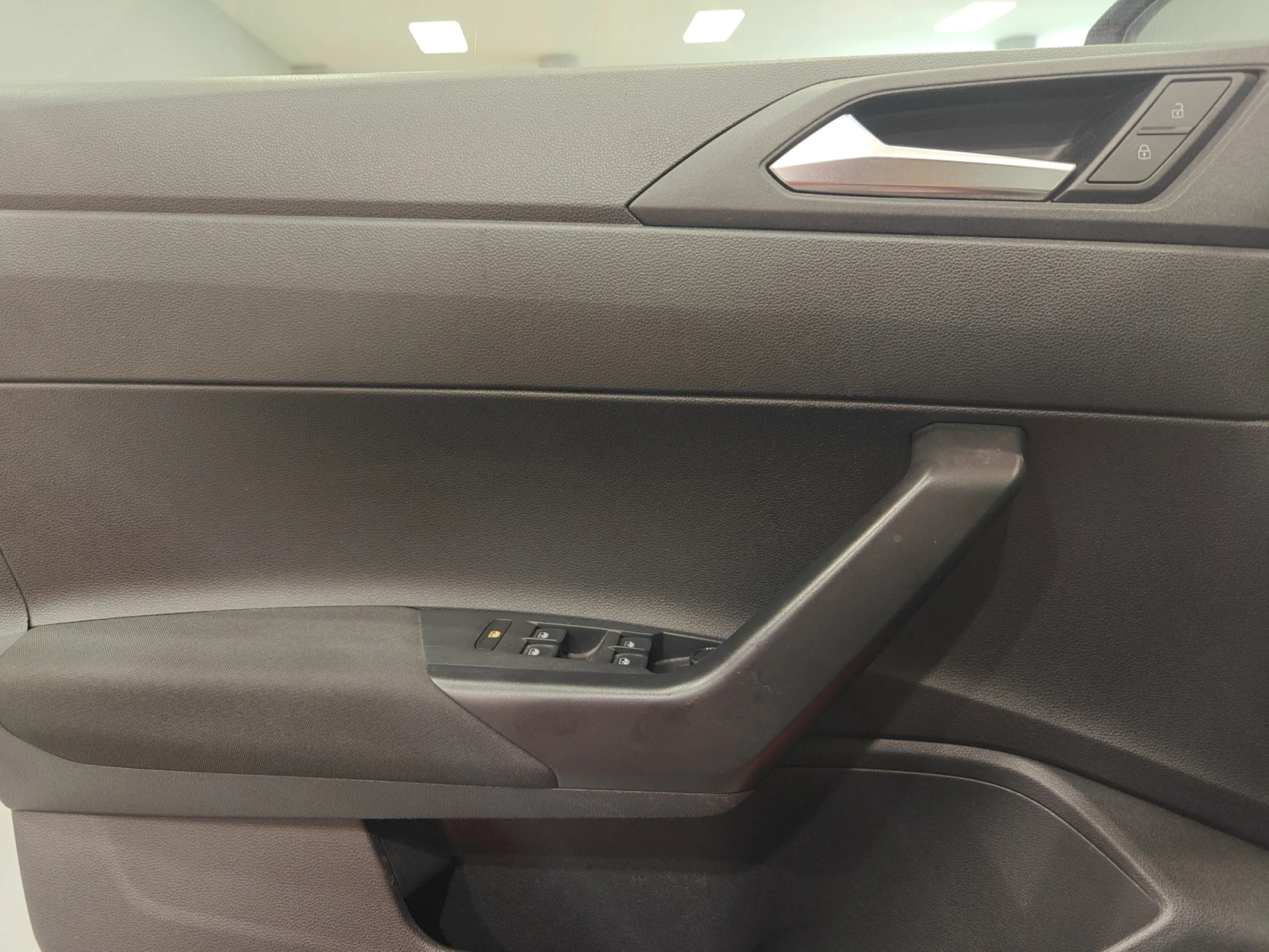 VOLKSWAGEN POLO EDITION 1.0 48KW (65CV) - Foto 13