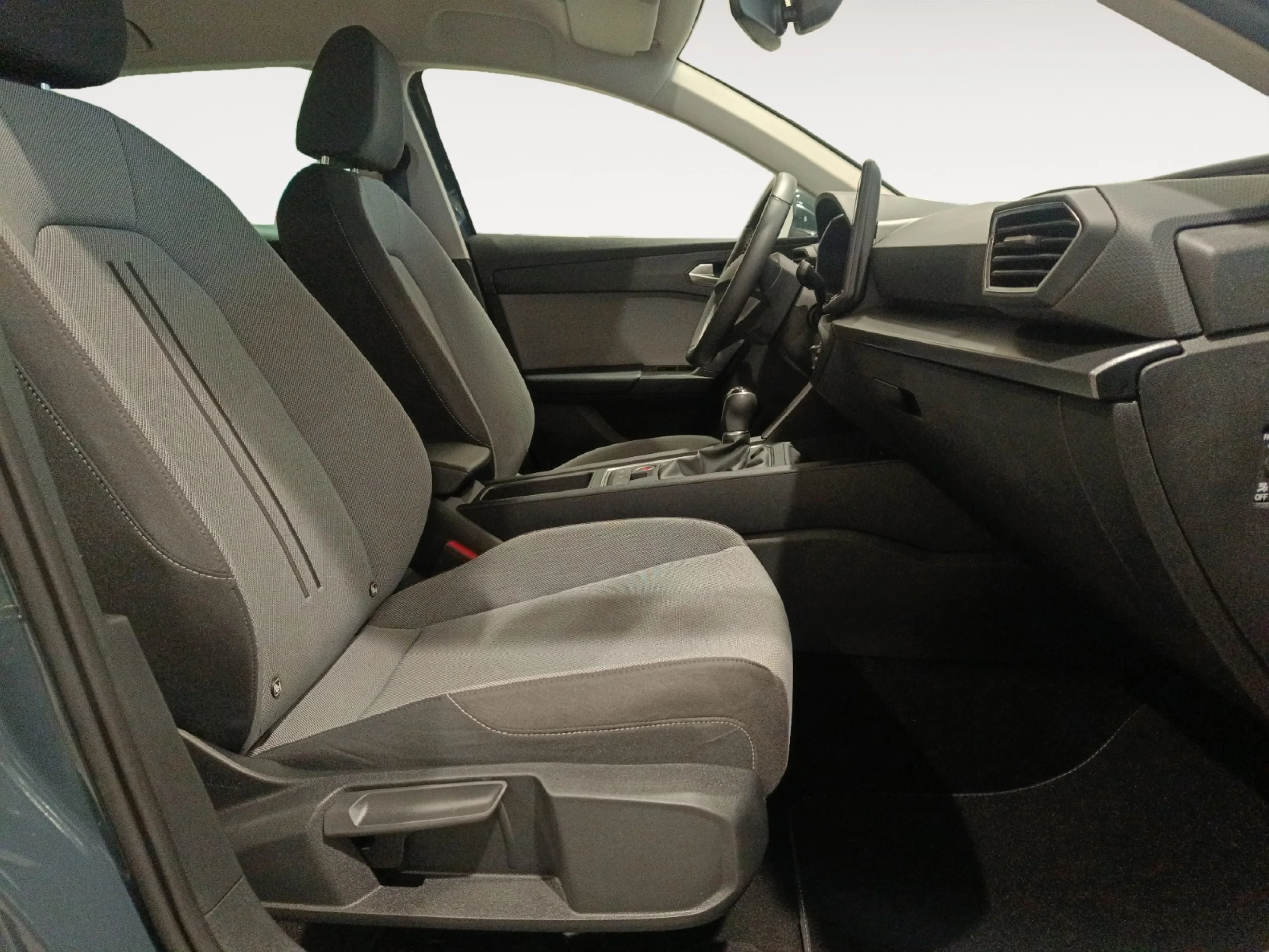 SEAT LEON 2.0 TDI 85KW STYLE XL - Foto 5