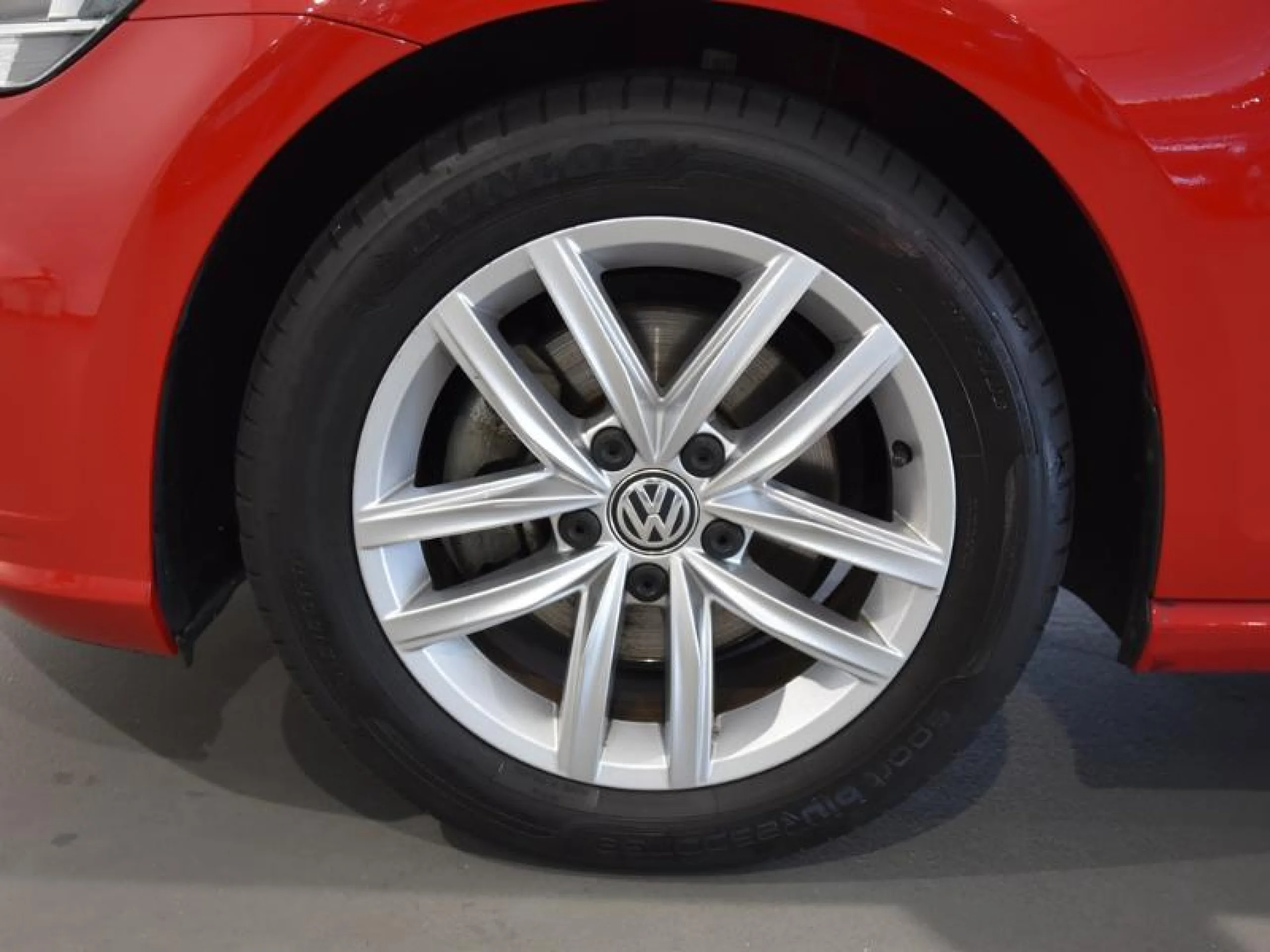 VOLKSWAGEN GOLF ADVANCE 1.5 TSI EVO 96KW (130CV) - Foto 8