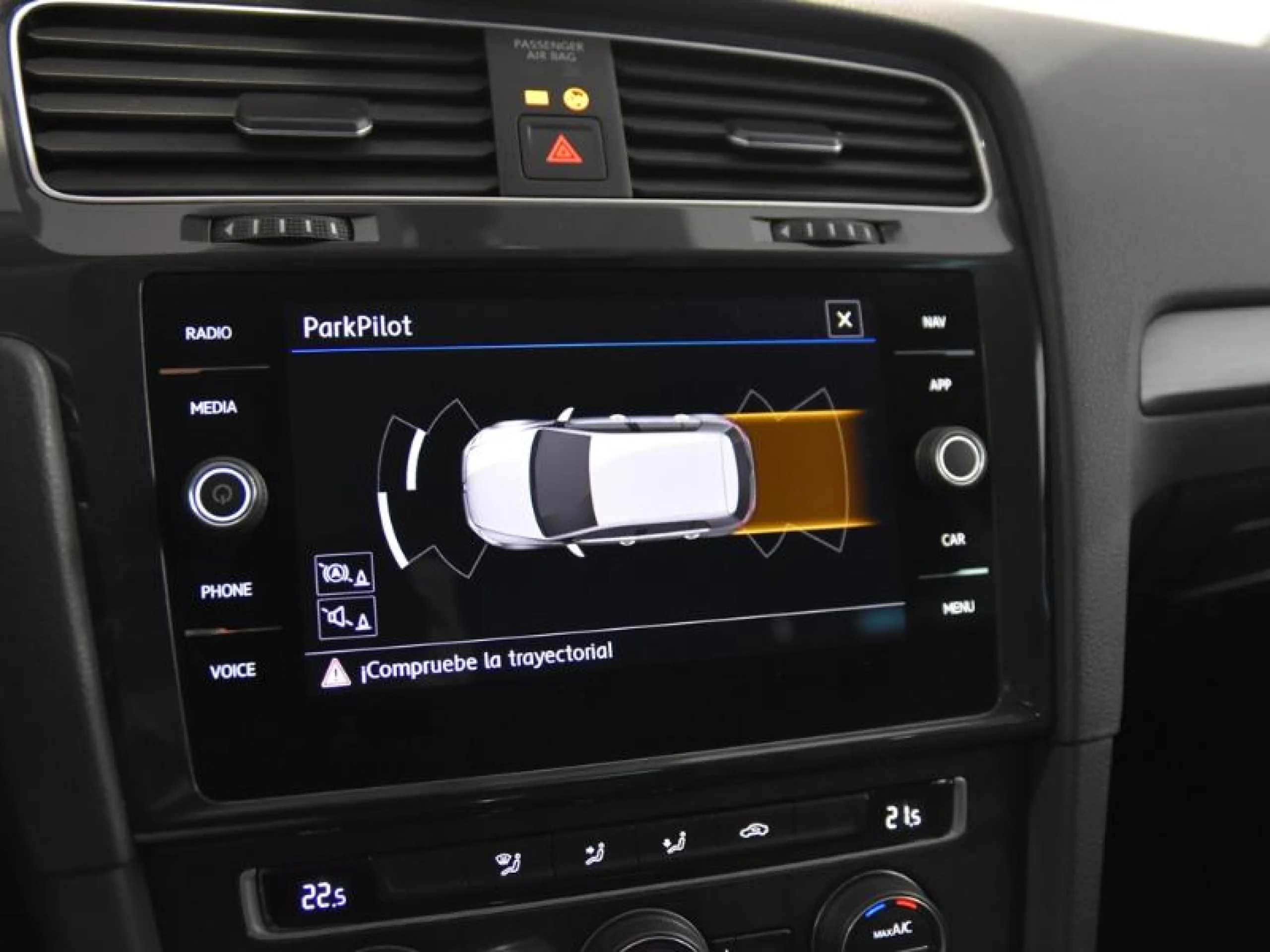 VOLKSWAGEN GOLF ADVANCE 1.5 TSI EVO 96KW (130CV) - Foto 13