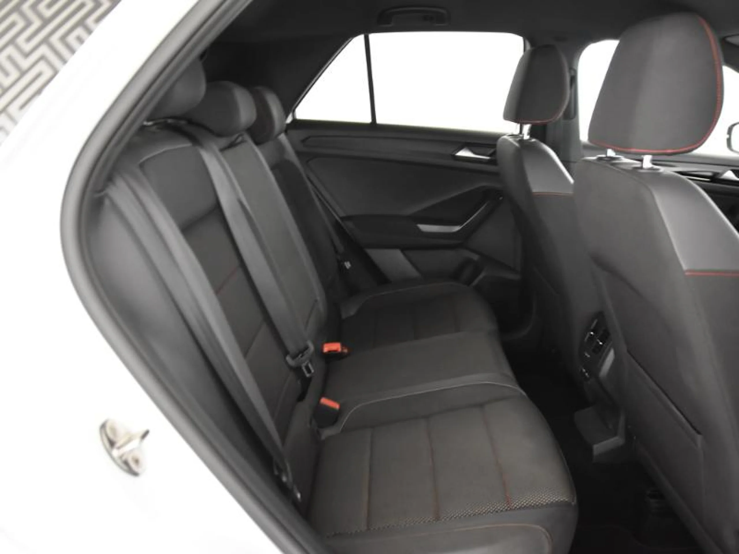 VOLKSWAGEN T ROC SPORT 1.5 TSI 110KW (150CV) - Foto 6