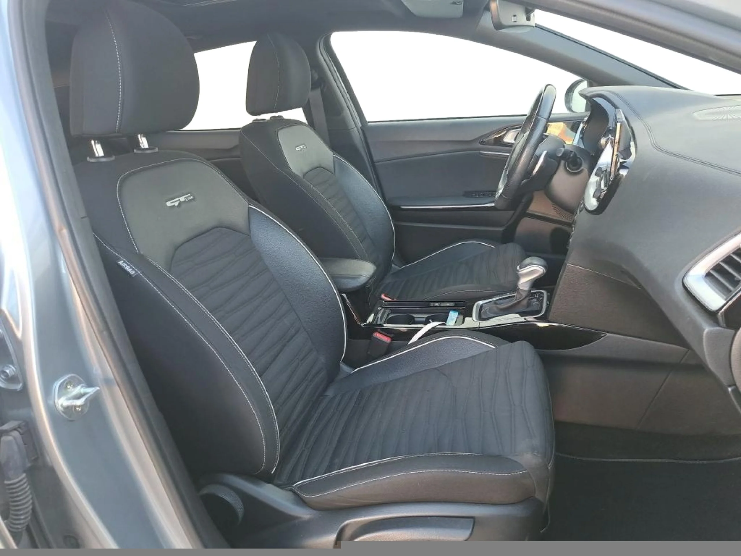 KIA XCEED 1.5 MHEV TECH 118KW (160CV) DCT - Foto 3