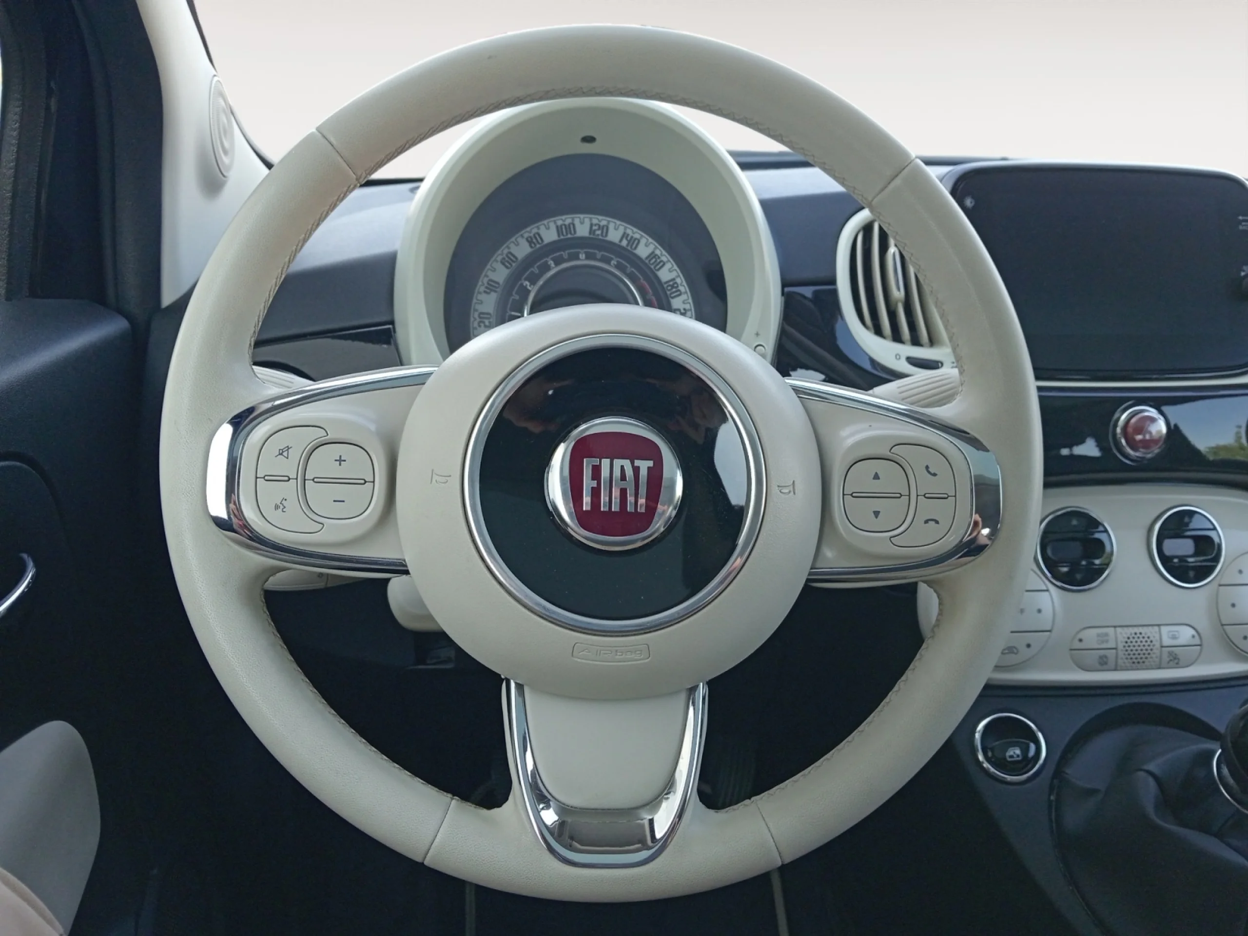 FIAT 500 DOLCEVITA 1.0 HYBRID 51KW (70 CV) - Foto 11