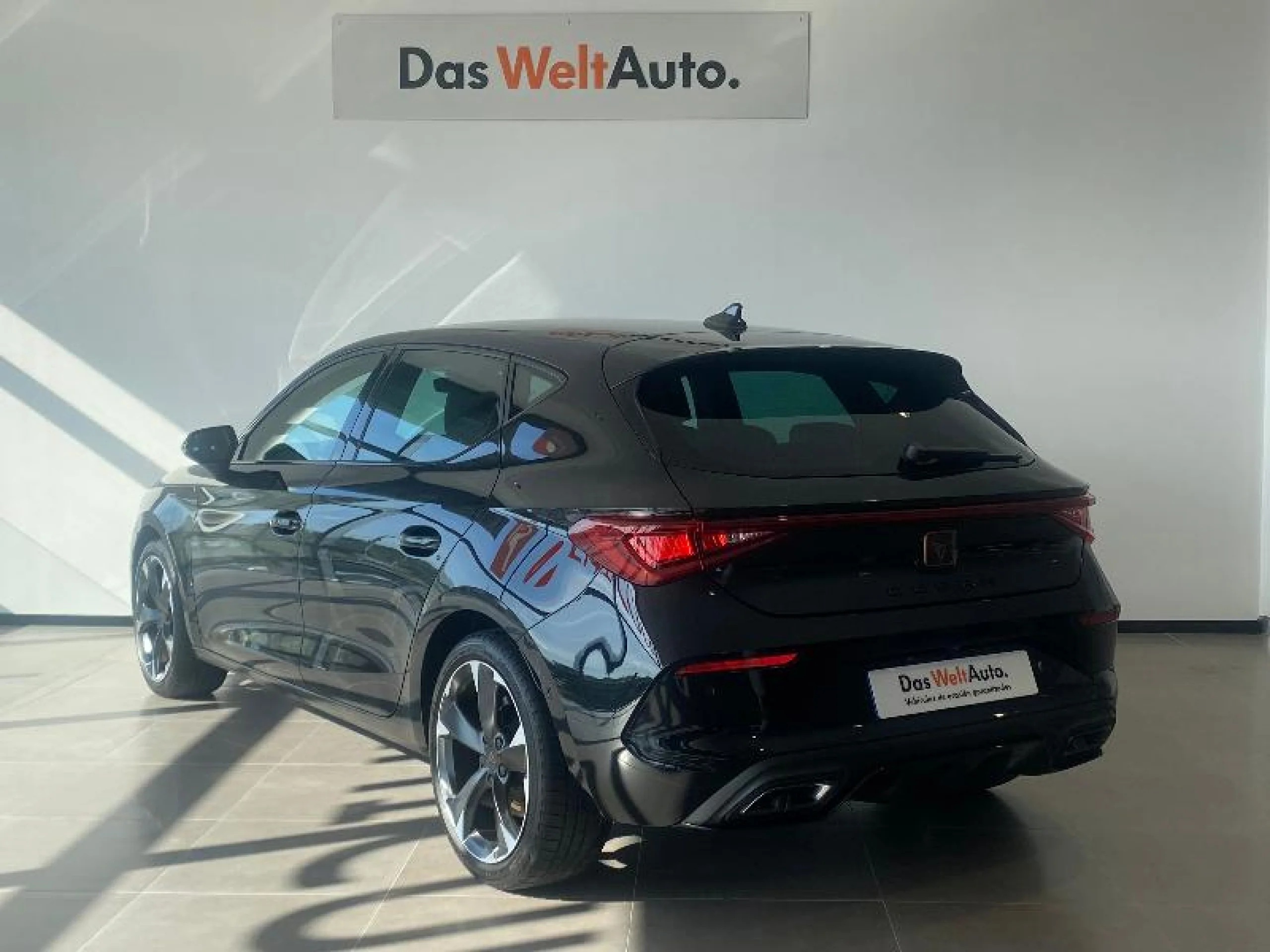 CUPRA LEON 1.5 TSI 110KW (150CV) 6 VEL. - Foto 2