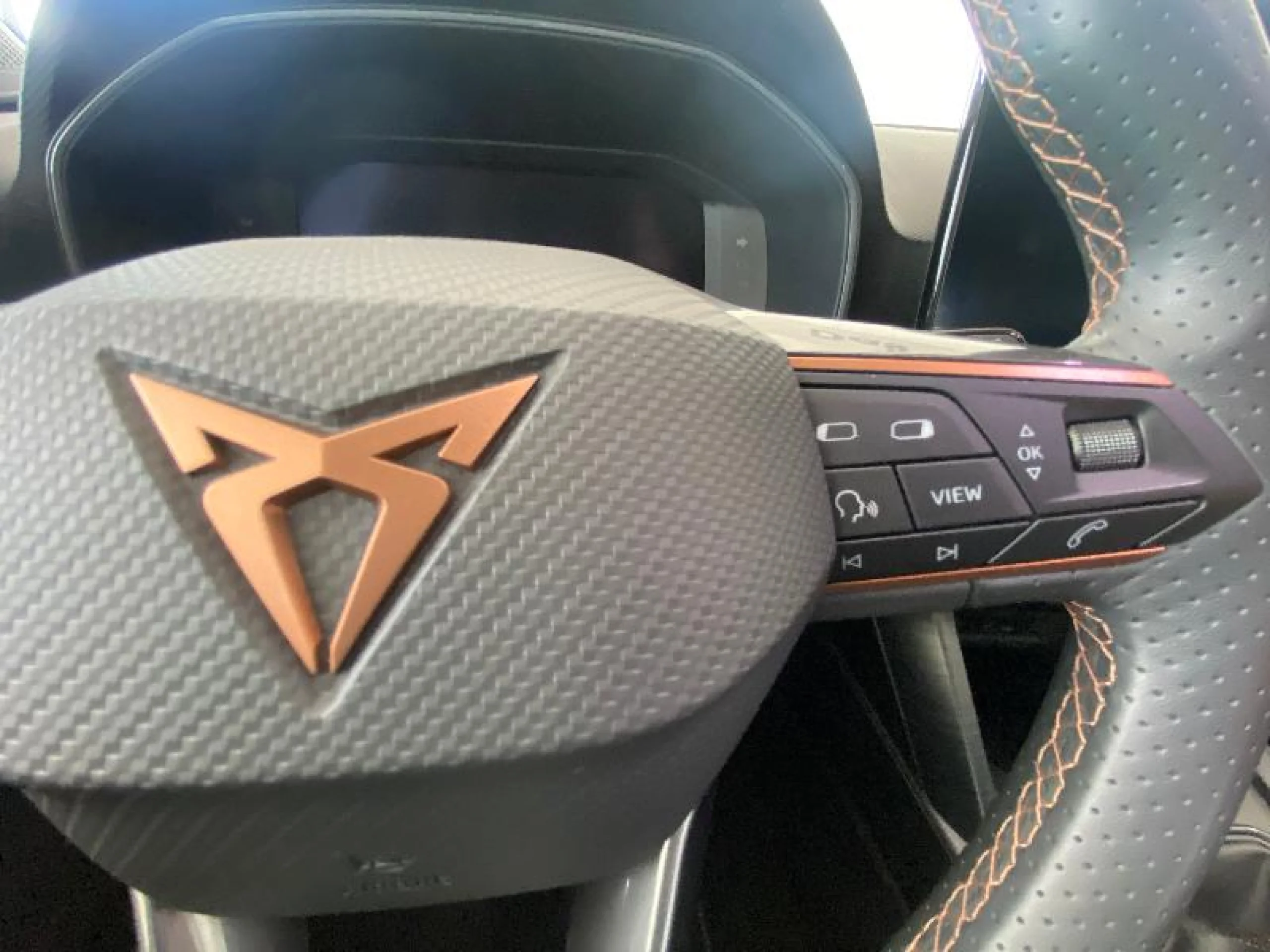 CUPRA LEON 1.5 TSI 110KW (150CV) 6 VEL. - Foto 16