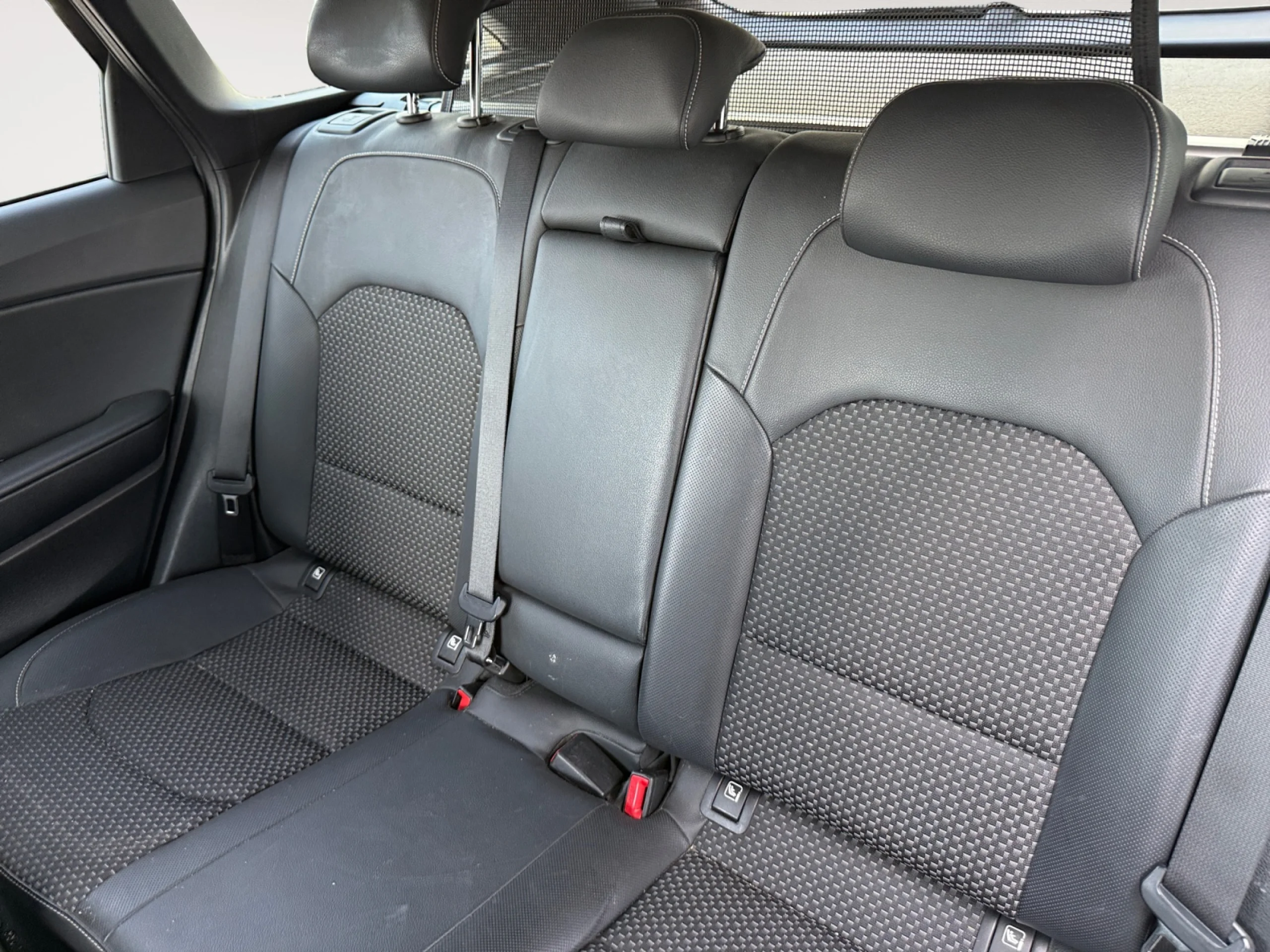 KIA CEED 1.4 T GDI 103KW (140CV) DRIVE - Foto 6