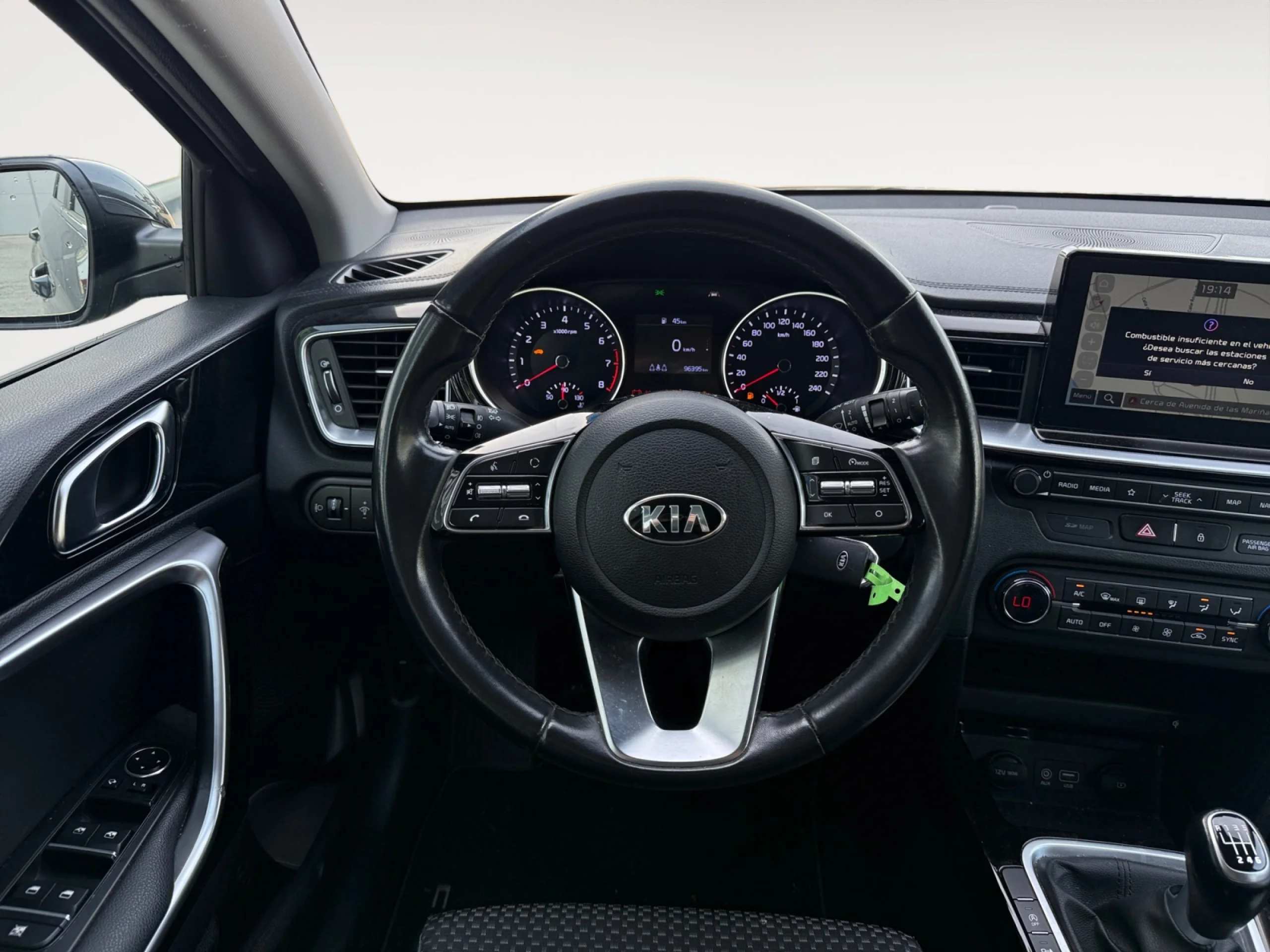 KIA CEED 1.4 T GDI 103KW (140CV) DRIVE - Foto 11