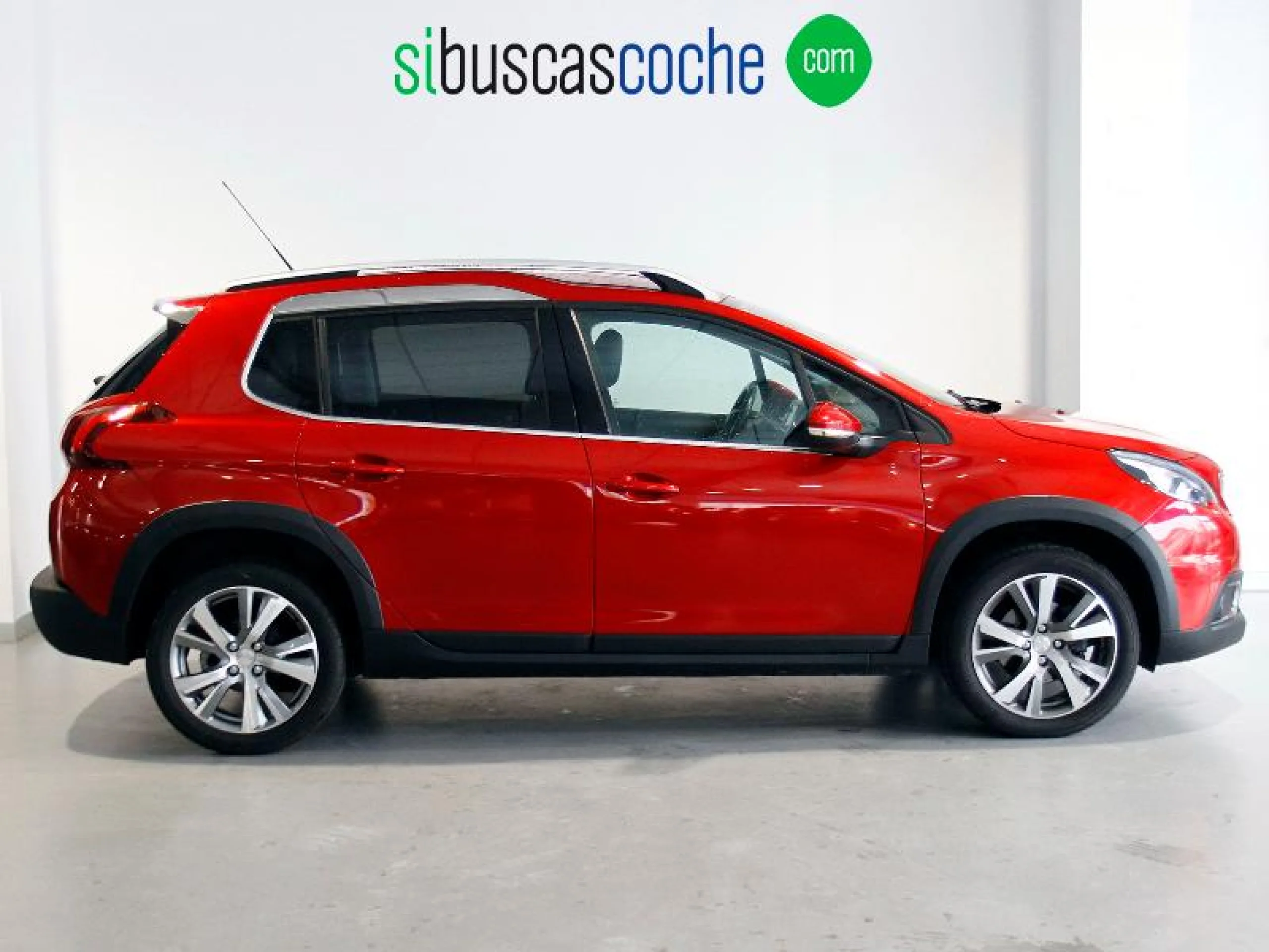 PEUGEOT 2008 ALLURE 1.2 PURETECH 81KW (110CV)S&S EAT6 - Foto 3