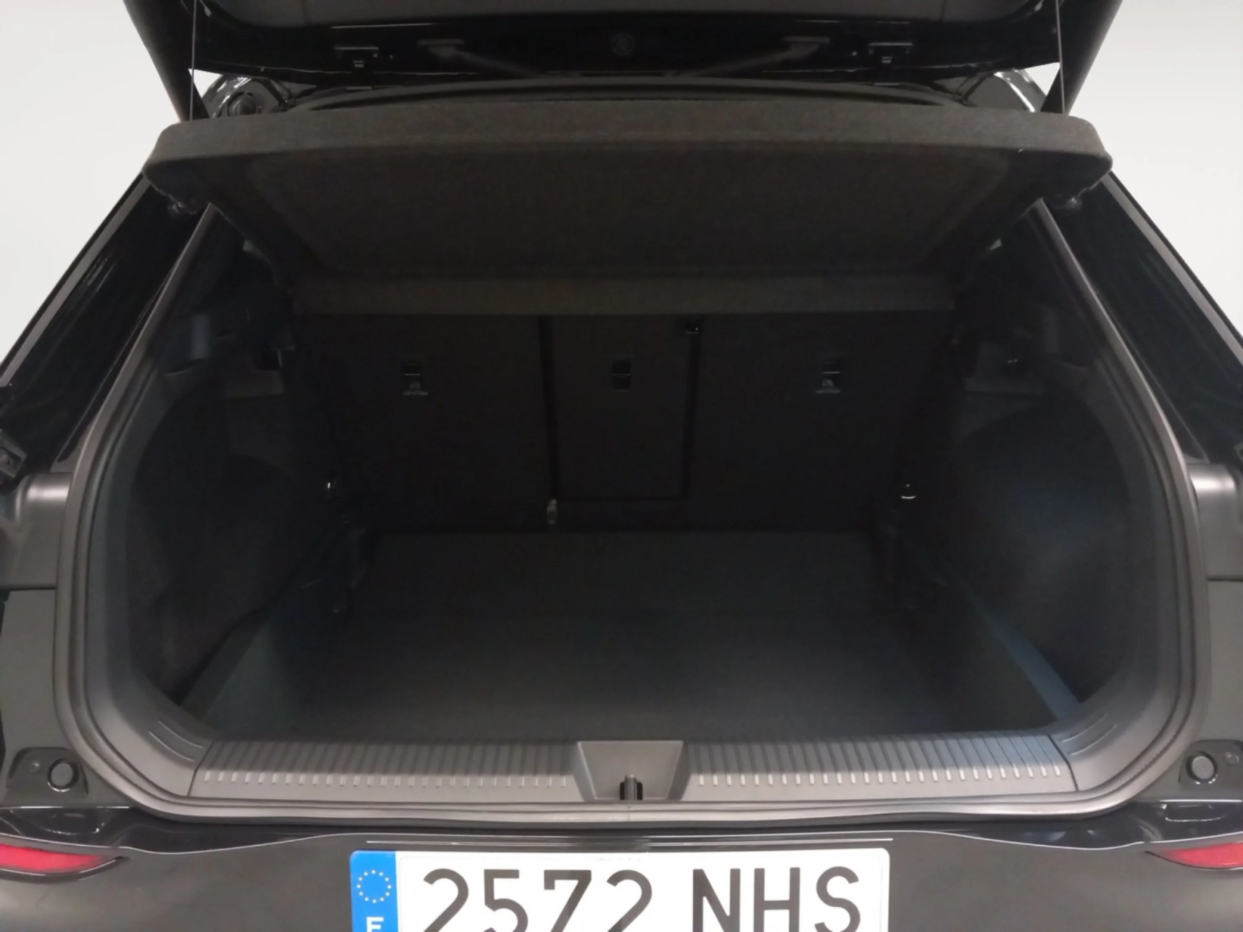 VOLKSWAGEN T ROC T ROC R LINE 1ST EDITION 1.5 ETSI 110 KW (150 CV)  AUTOMÁTICO DSG 7 VEL. - Foto 7