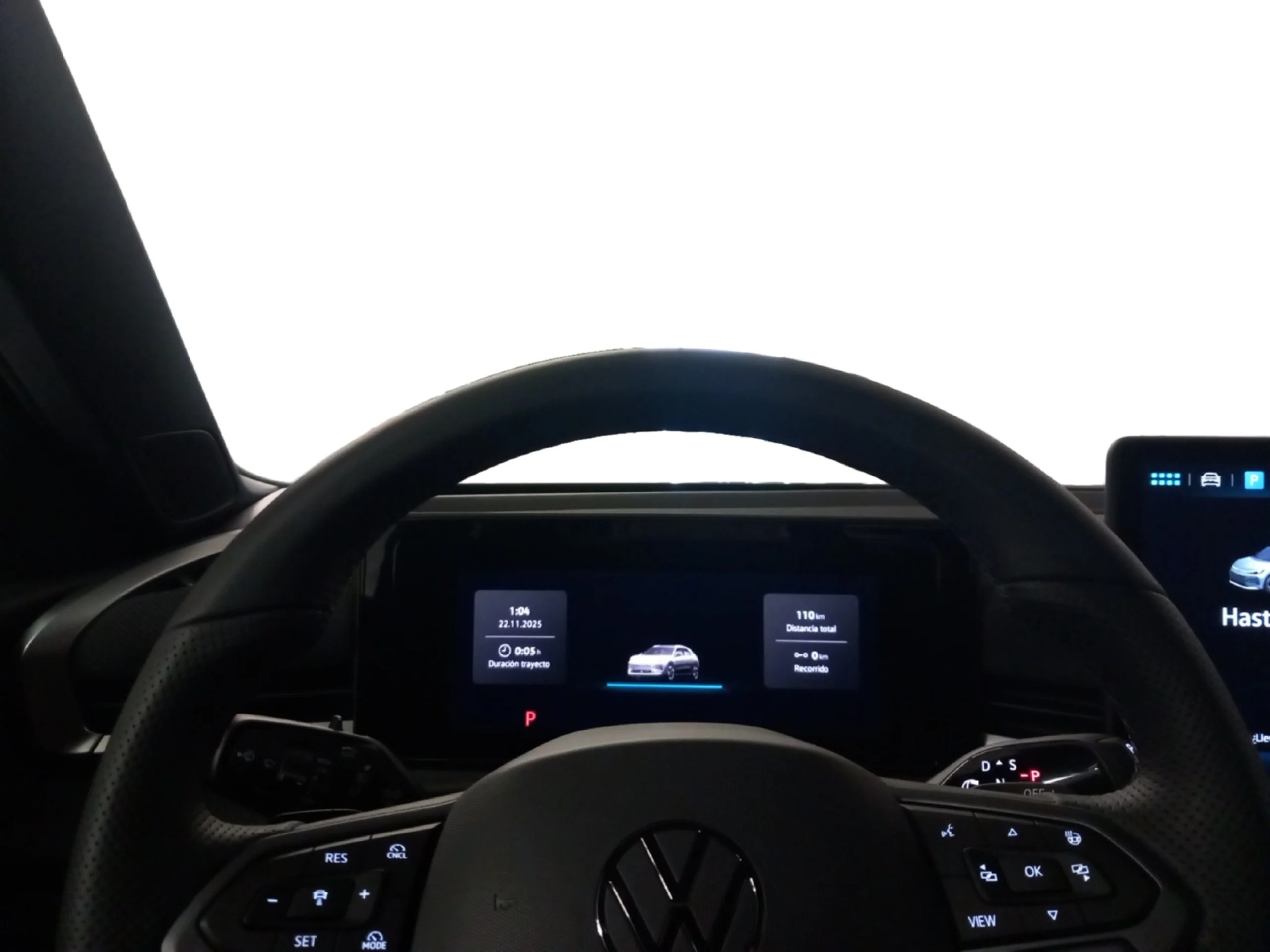 VOLKSWAGEN T ROC T ROC R LINE 1ST EDITION 1.5 ETSI 110 KW (150 CV)  AUTOMÁTICO DSG 7 VEL. - Foto 9