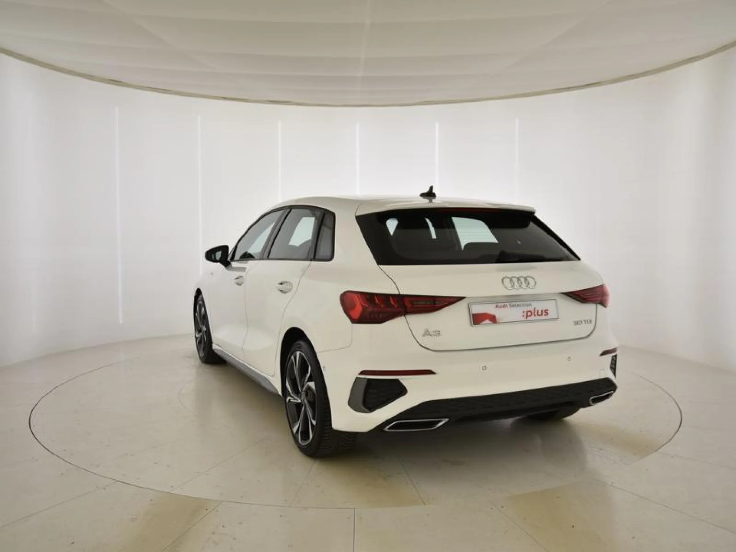 AUDI A3 SPORTBACK GENUINE EDITION 30 TDI 85KW - Foto 2