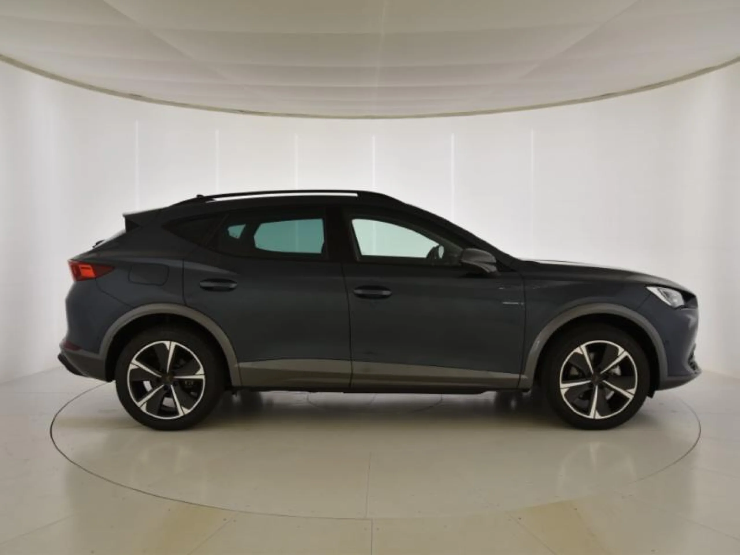 CUPRA FORMENTOR 1.4 E HYBRID 150KW (204 CV) DSG - Foto 3