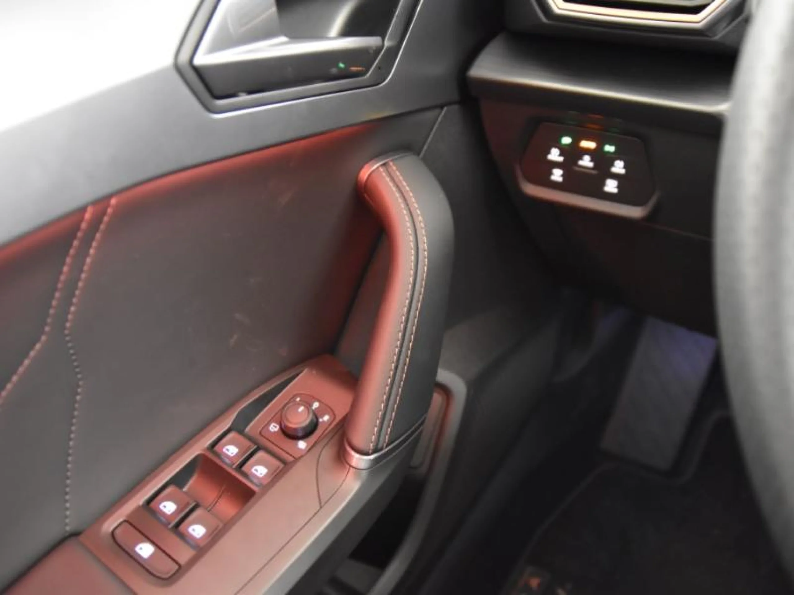 CUPRA FORMENTOR 1.4 E HYBRID 150KW (204 CV) DSG - Foto 17