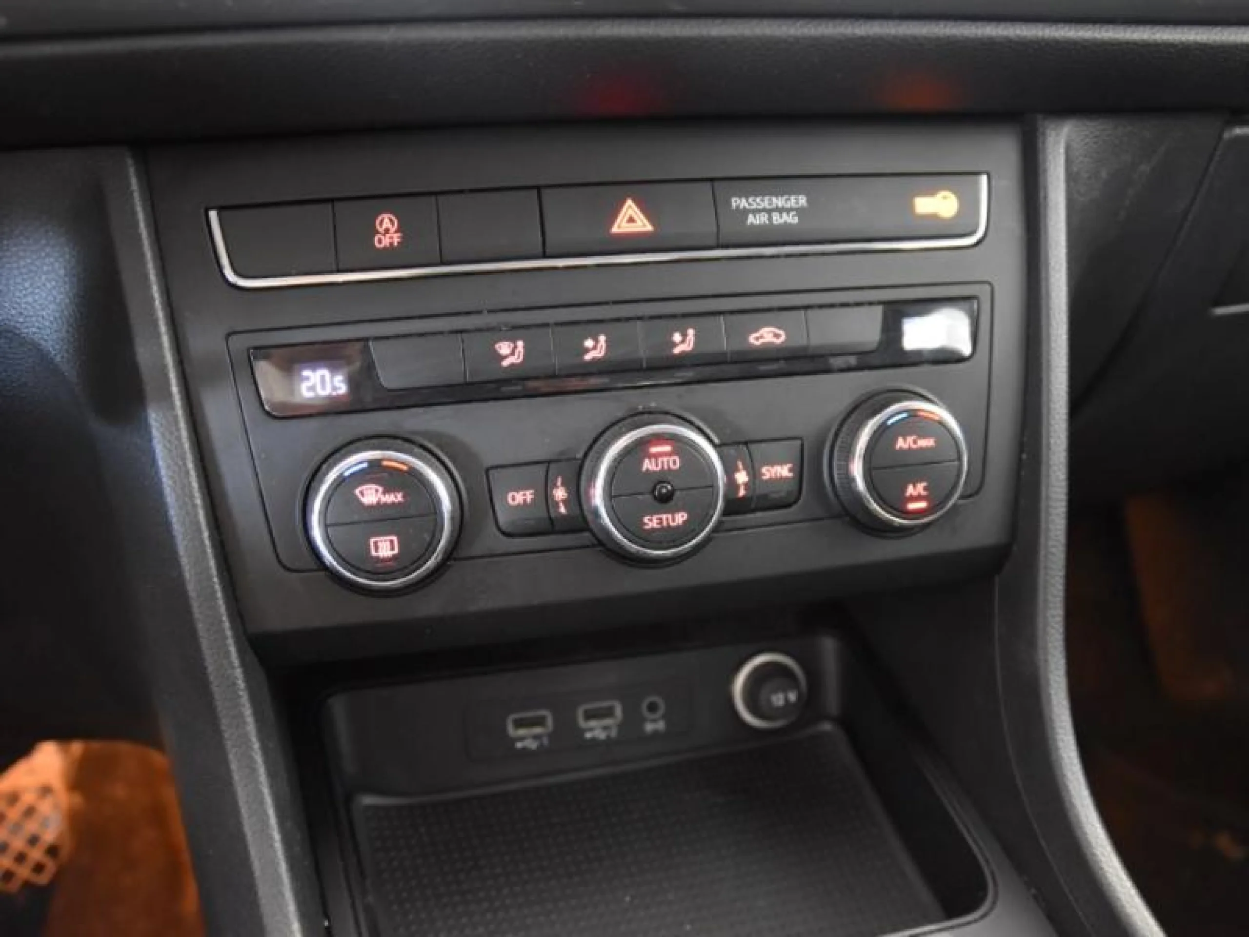 SEAT ATECA 1.6 TDI 85KW ST&SP STYLE PLUS NAV ECO - Foto 11