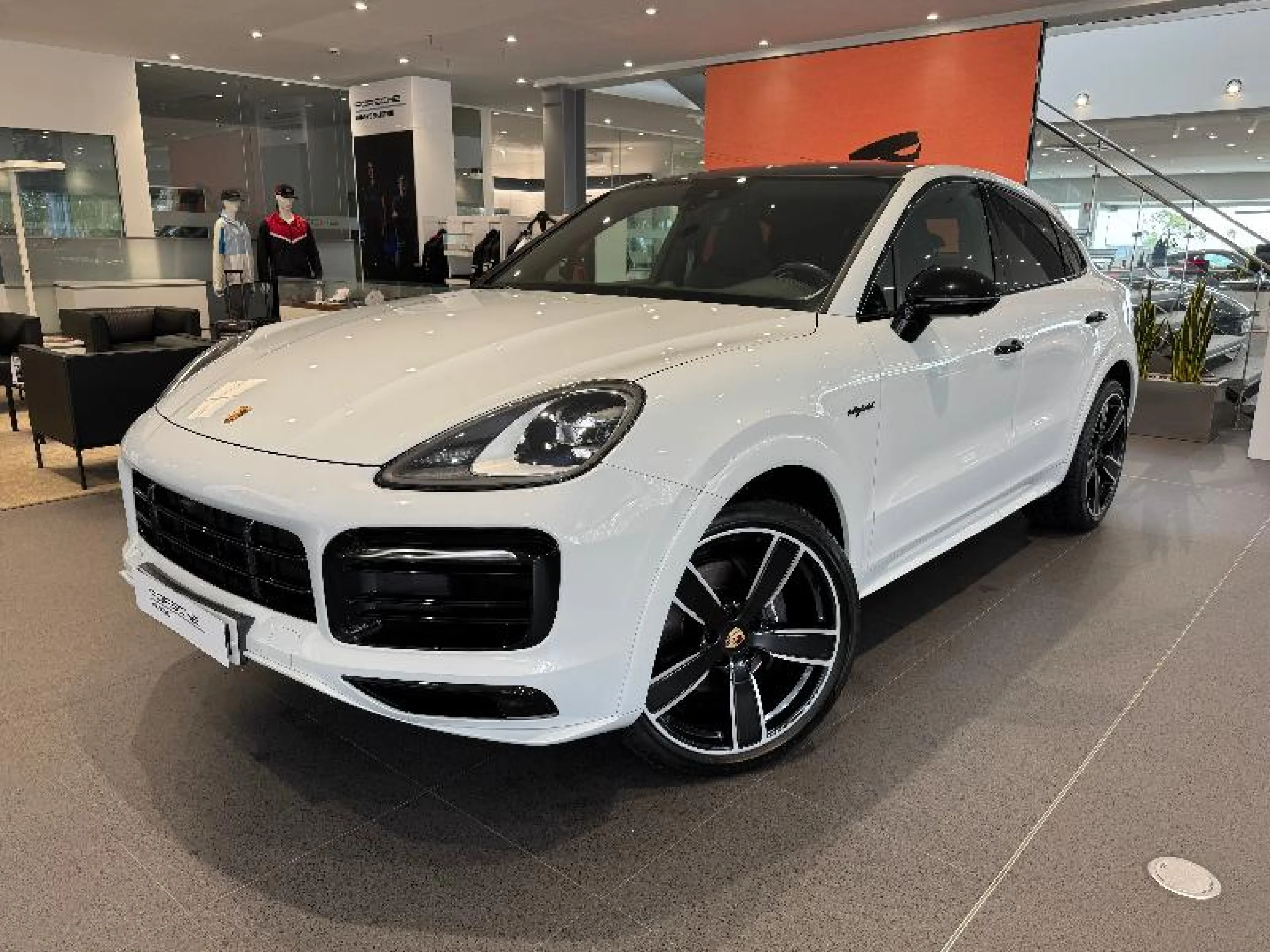 PORSCHE CAYENNE COUPE E HYBRID PLATINUM EDITION - Foto 1