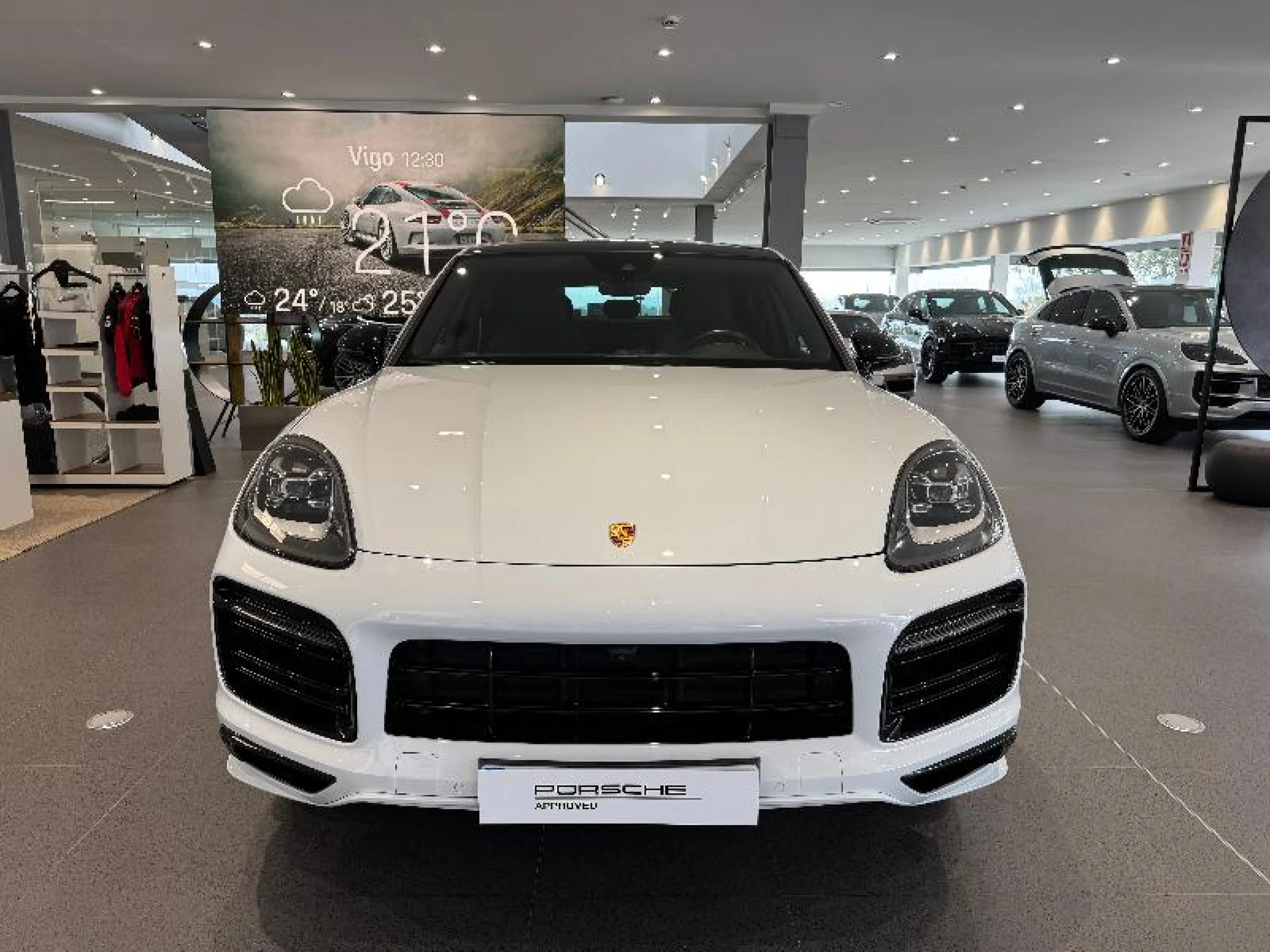 PORSCHE CAYENNE COUPE E HYBRID PLATINUM EDITION - Foto 8