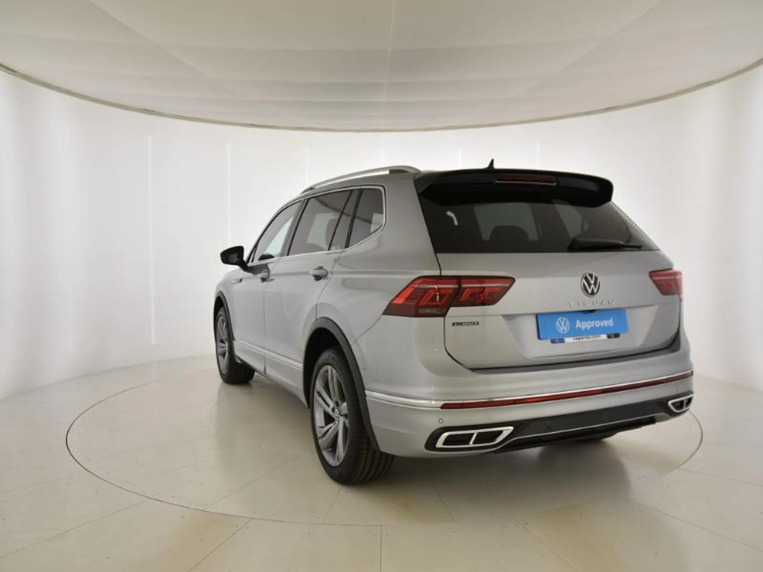 VOLKSWAGEN TIGUAN ALLSPACE R LINE 2.0 TDI 110KW (150CV) DSG - Foto 2