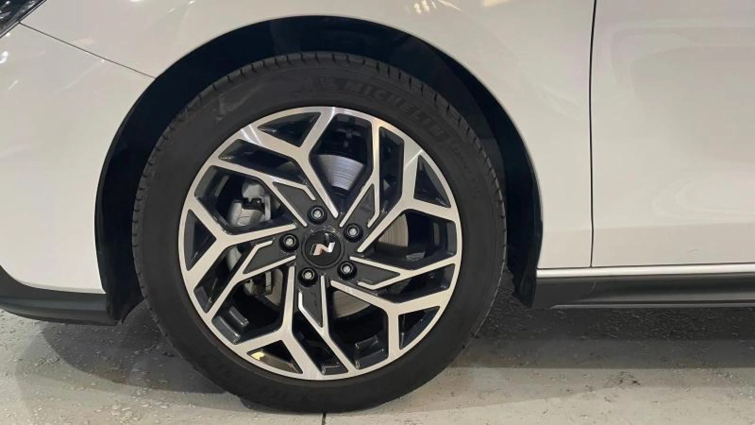 HYUNDAI I30 1.0 TGDI N LINE SE FASTBACK - Foto 7