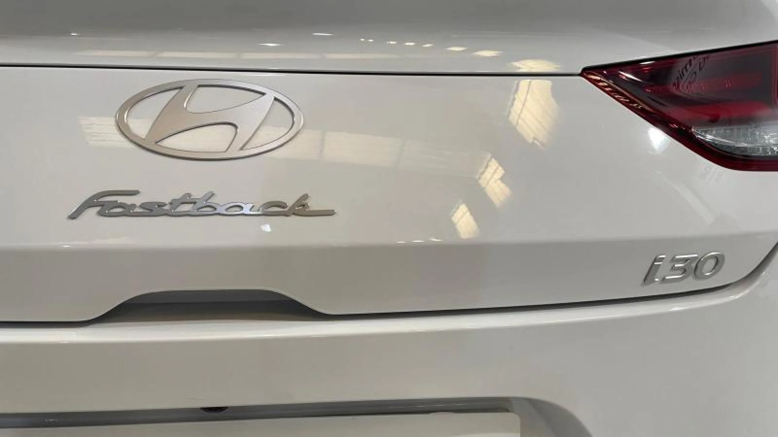 HYUNDAI I30 1.0 TGDI N LINE SE FASTBACK - Foto 13