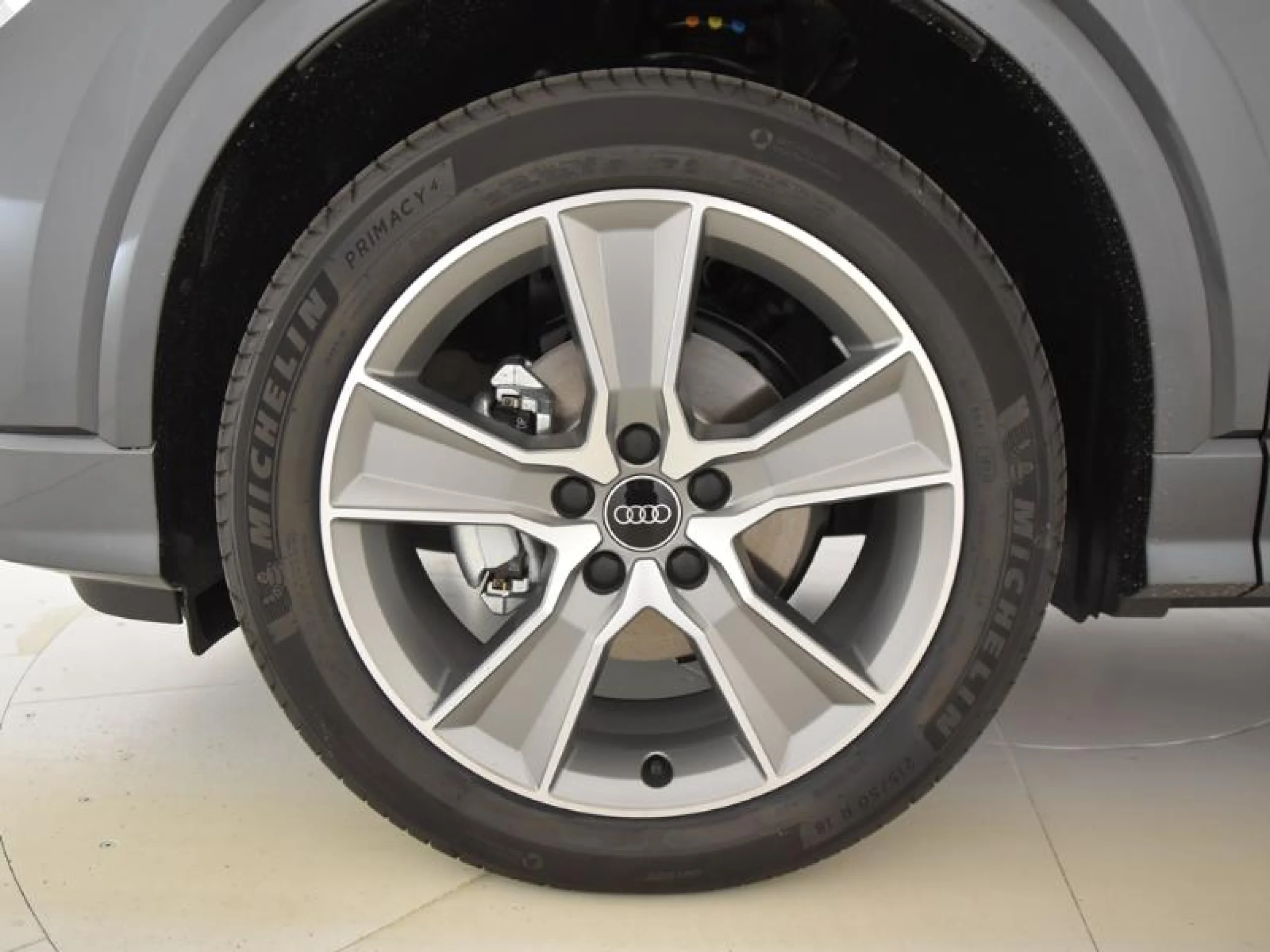 AUDI Q2 S LINE 30 TFSI 81KW (110CV) - Foto 8