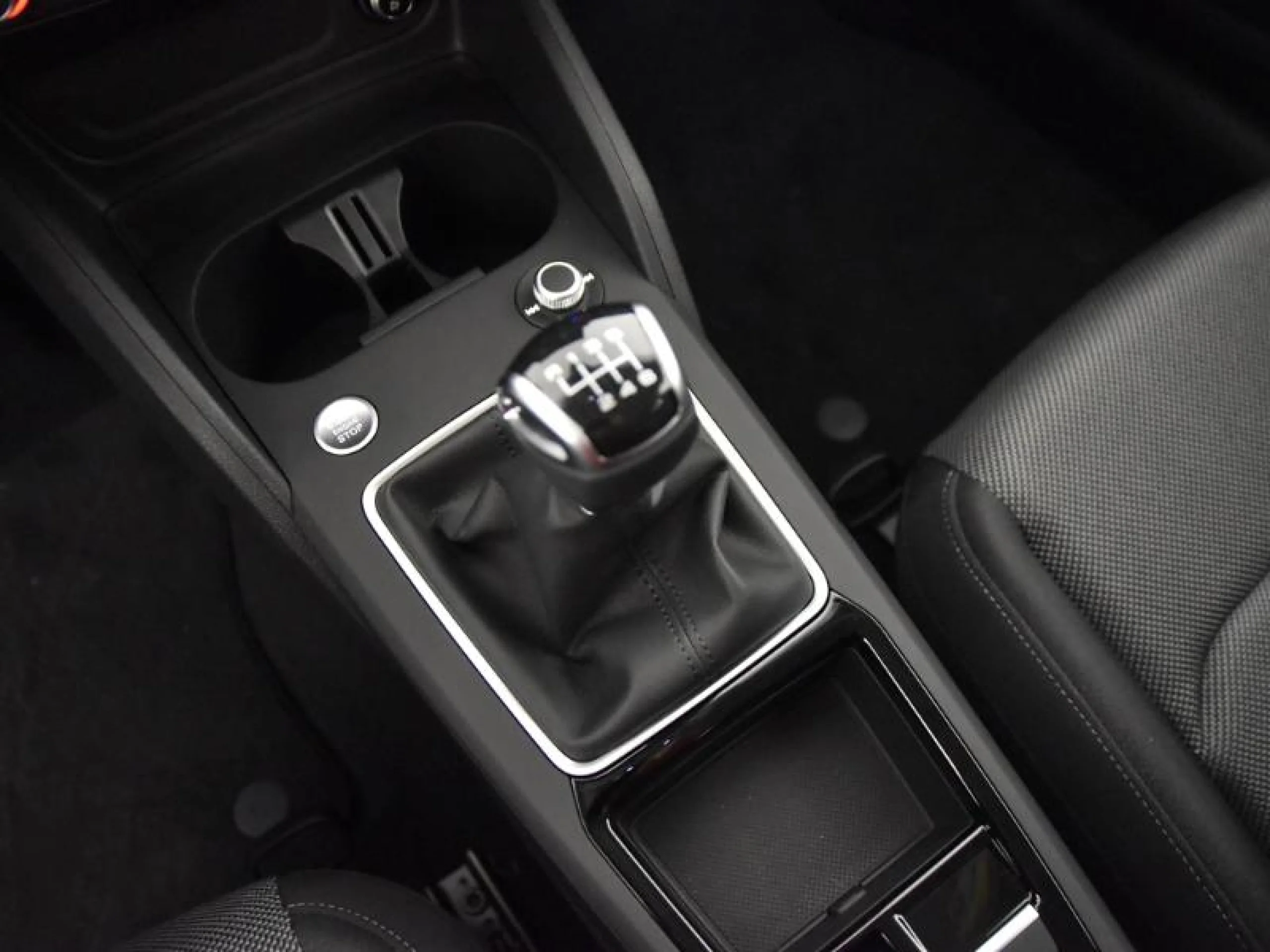 AUDI Q2 S LINE 30 TFSI 81KW (110CV) - Foto 11