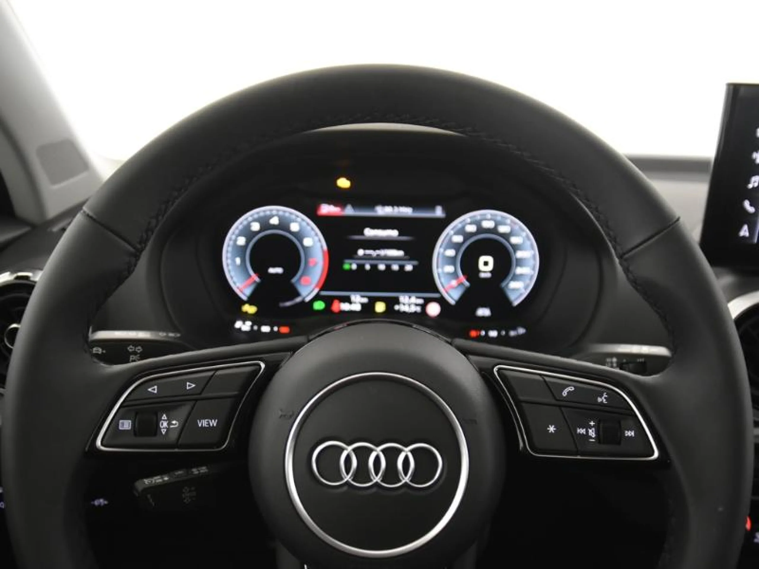 AUDI Q2 S LINE 30 TFSI 81KW (110CV) - Foto 16