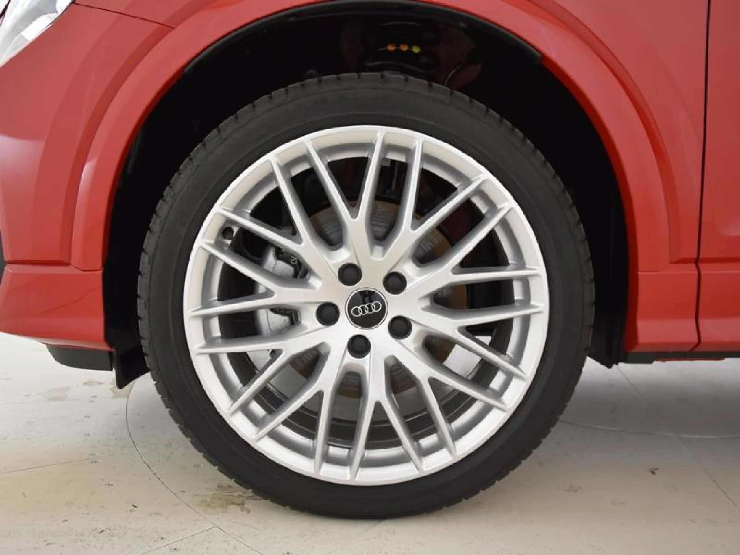 AUDI Q2 ADRENALIN 35 TDI 110KW (150CV) S TRONIC - Foto 8