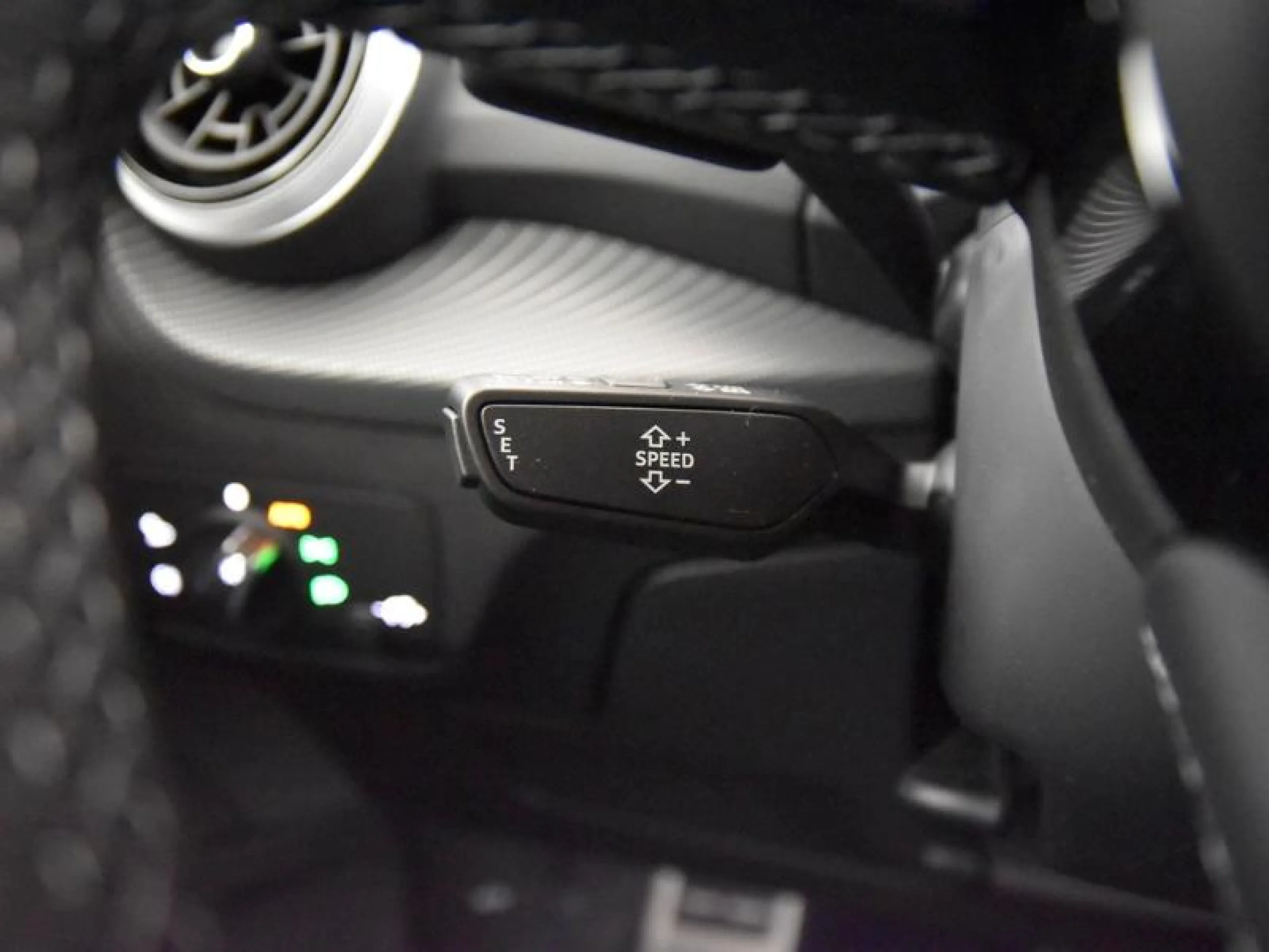 AUDI Q2 ADRENALIN 35 TDI 110KW (150CV) S TRONIC - Foto 18