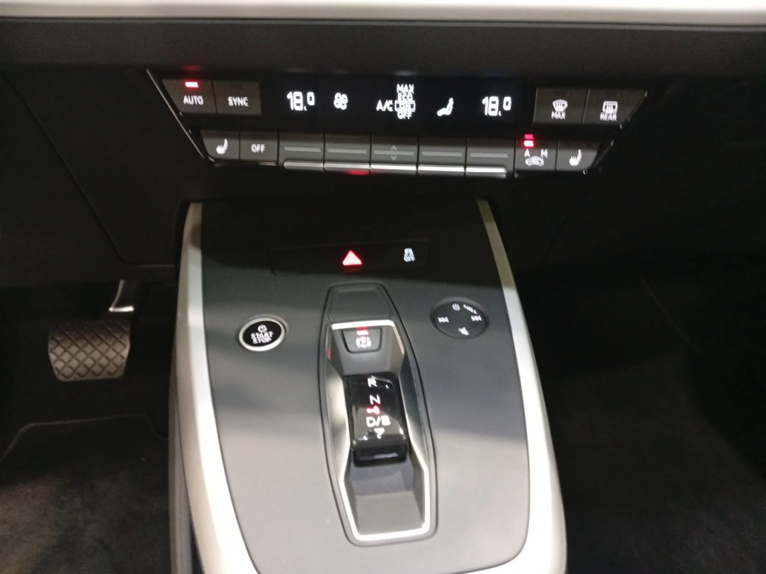 AUDI Q4 E TRON ADVANCED 40 E TRON 150KW 82KWH - Foto 12