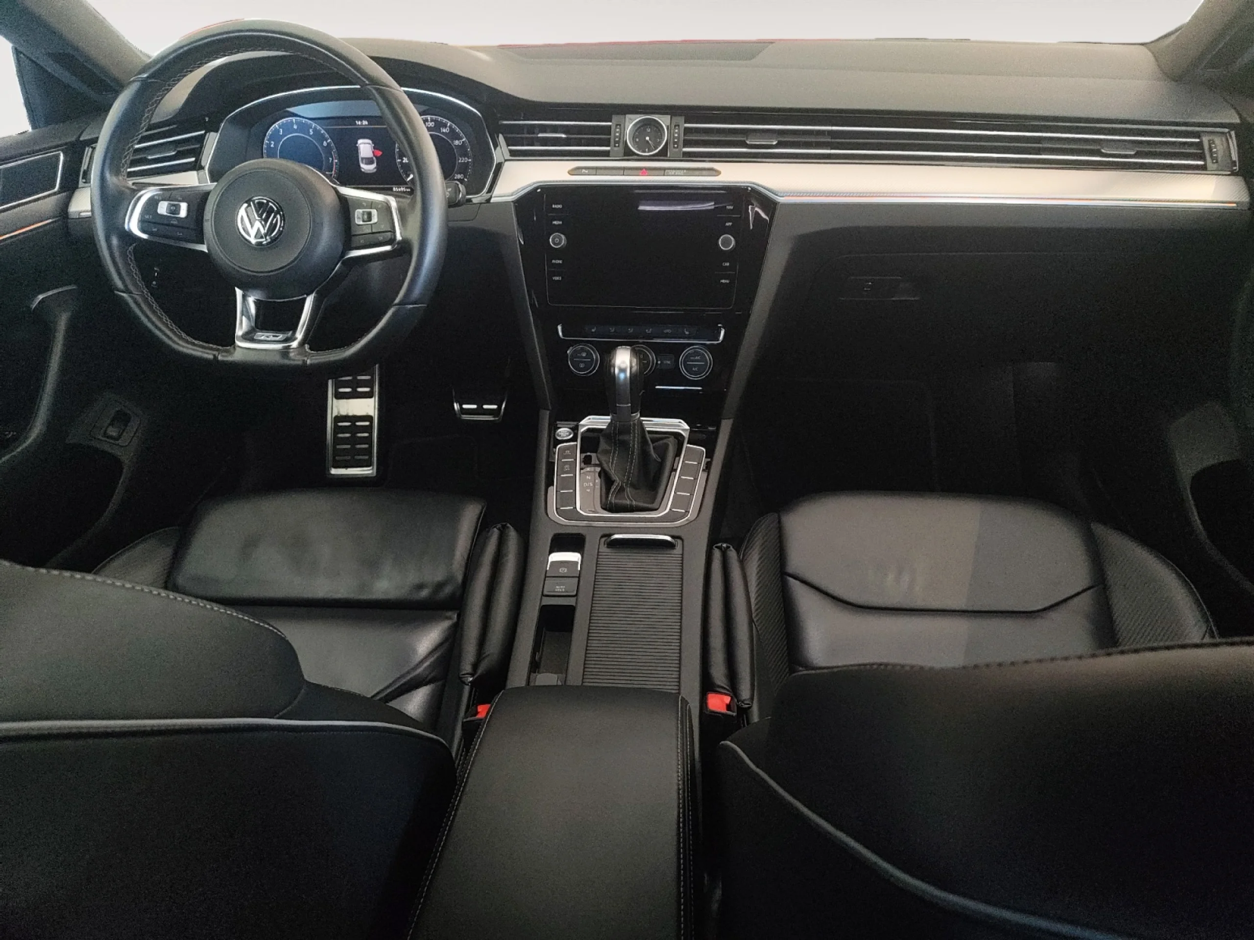 VOLKSWAGEN ARTEON R LINE 2.0 TSI 140KW (190CV) DSG - Foto 4