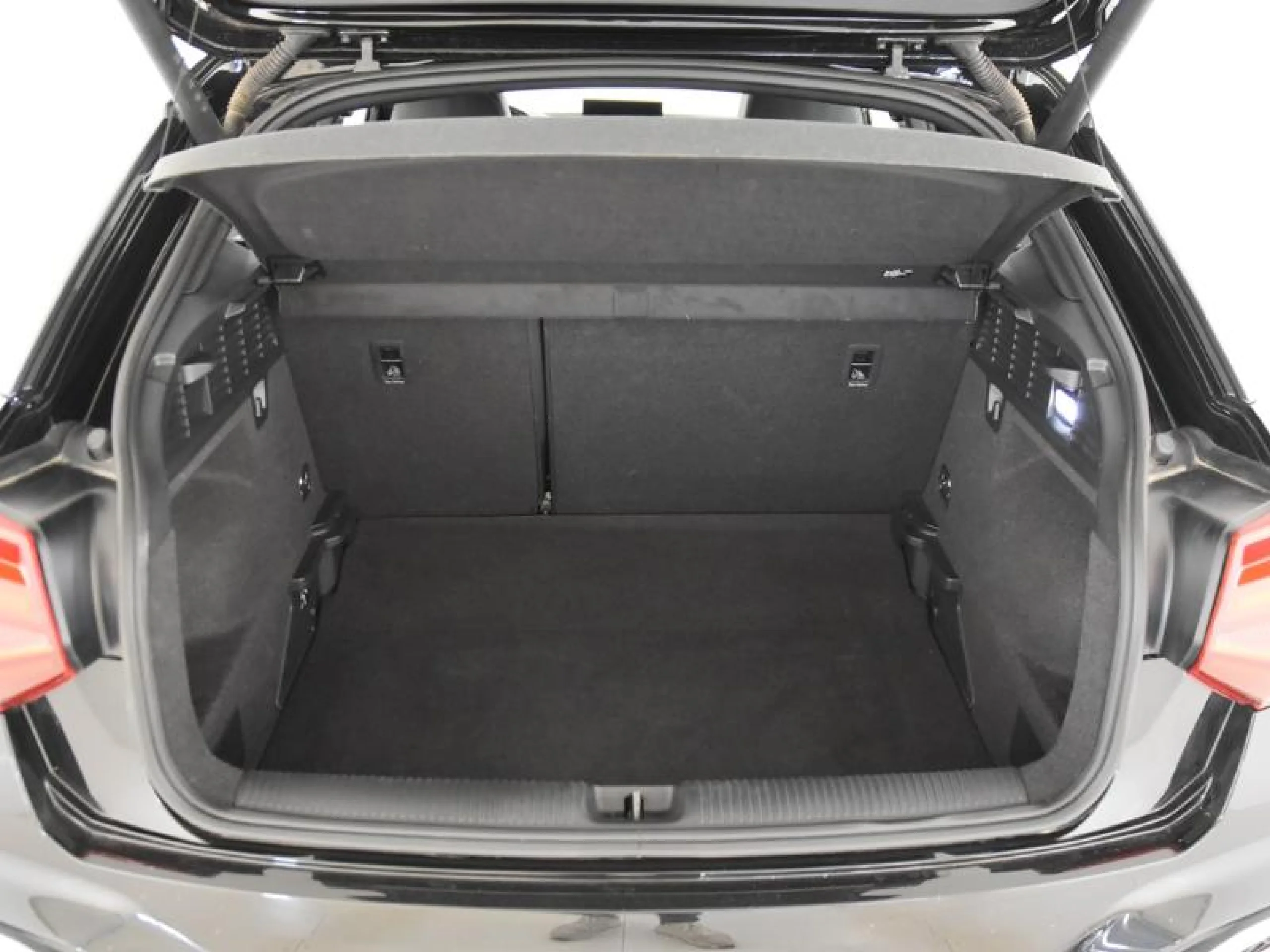 AUDI Q2 ADRENALIN BLACK ED 35 TDI 110KW S TRONIC - Foto 7