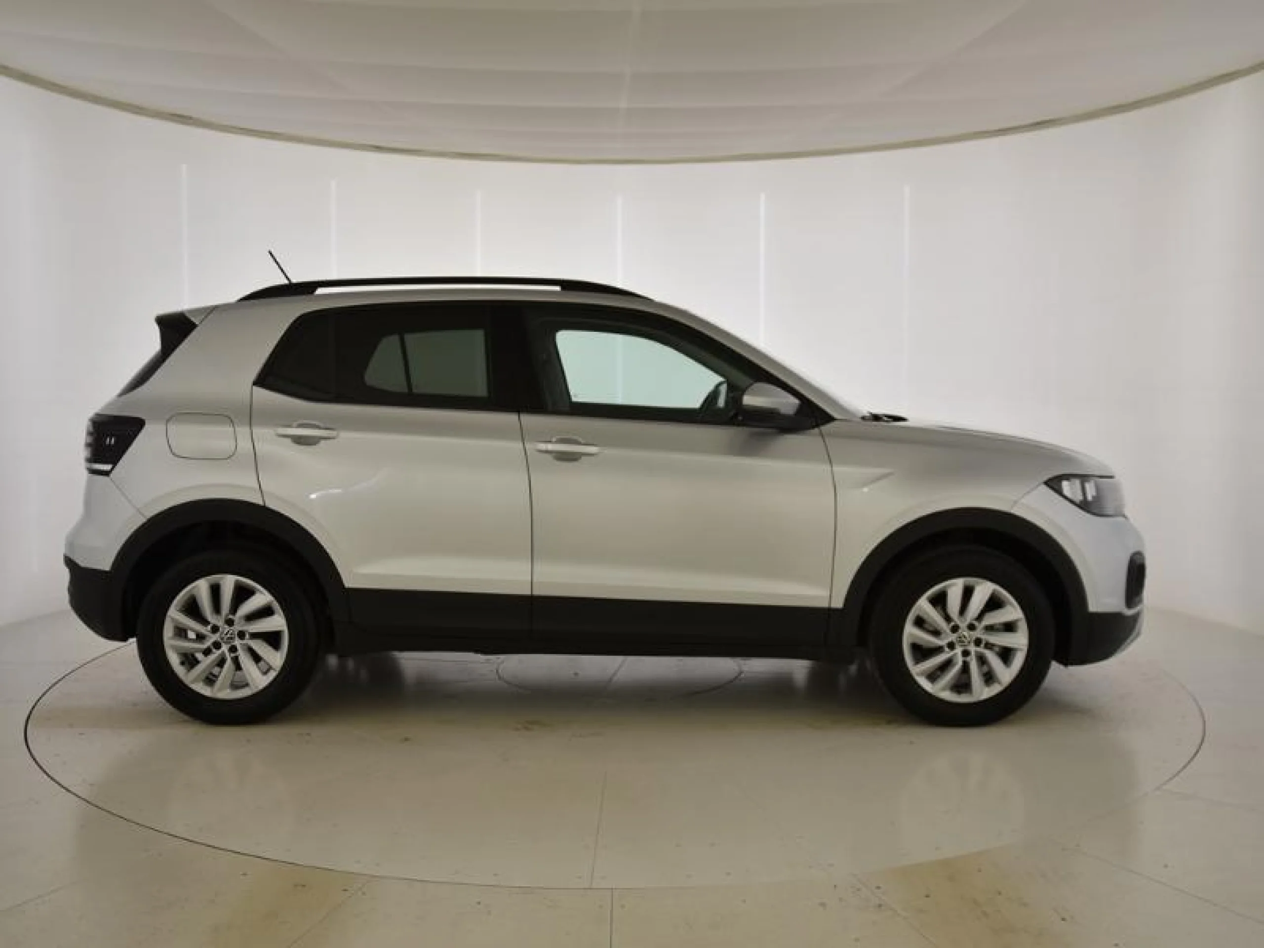 VOLKSWAGEN T CROSS ADVANCE 1.0 TSI 70KW (95CV) - Foto 3