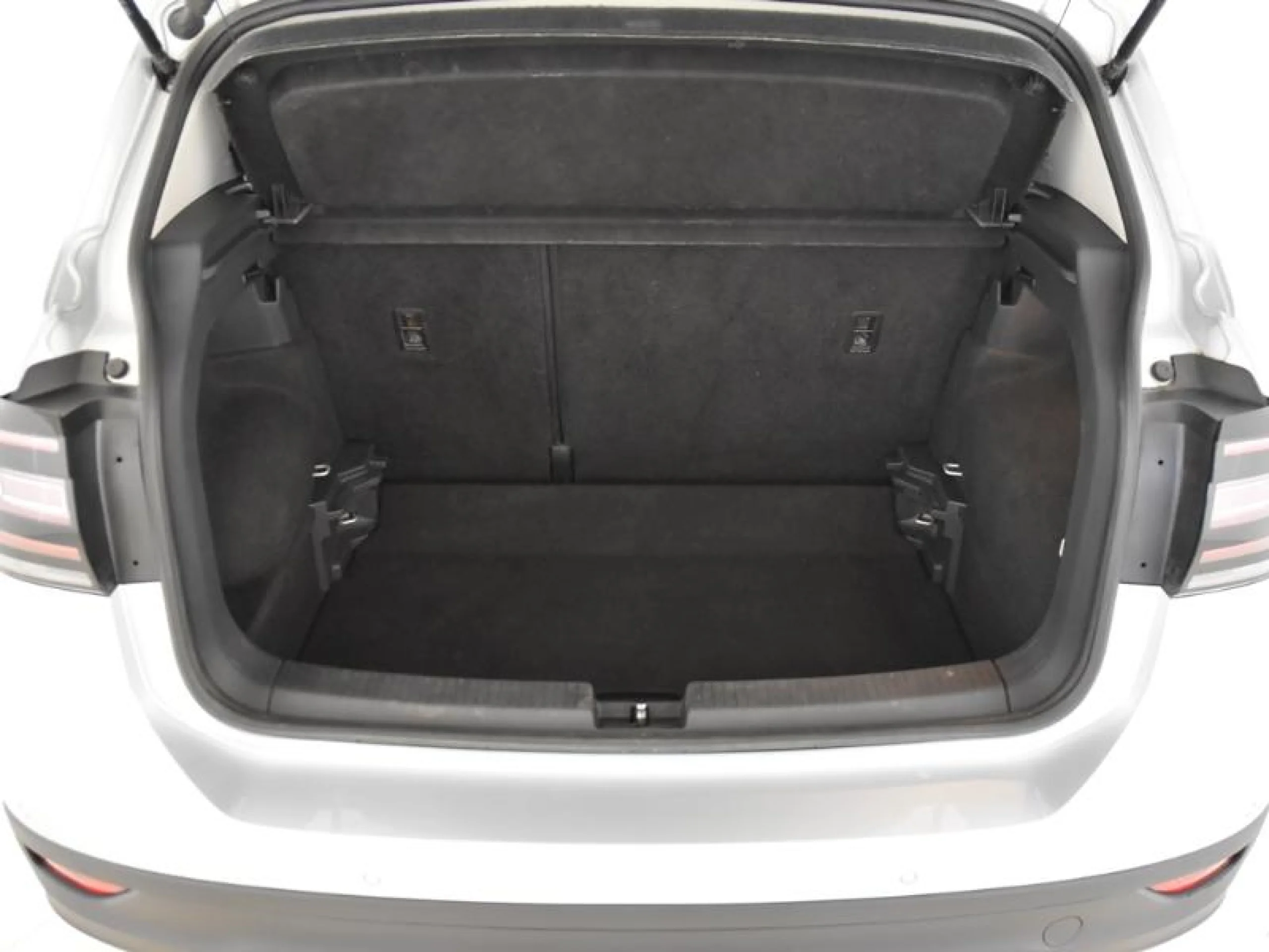 VOLKSWAGEN T CROSS ADVANCE 1.0 TSI 70KW (95CV) - Foto 7