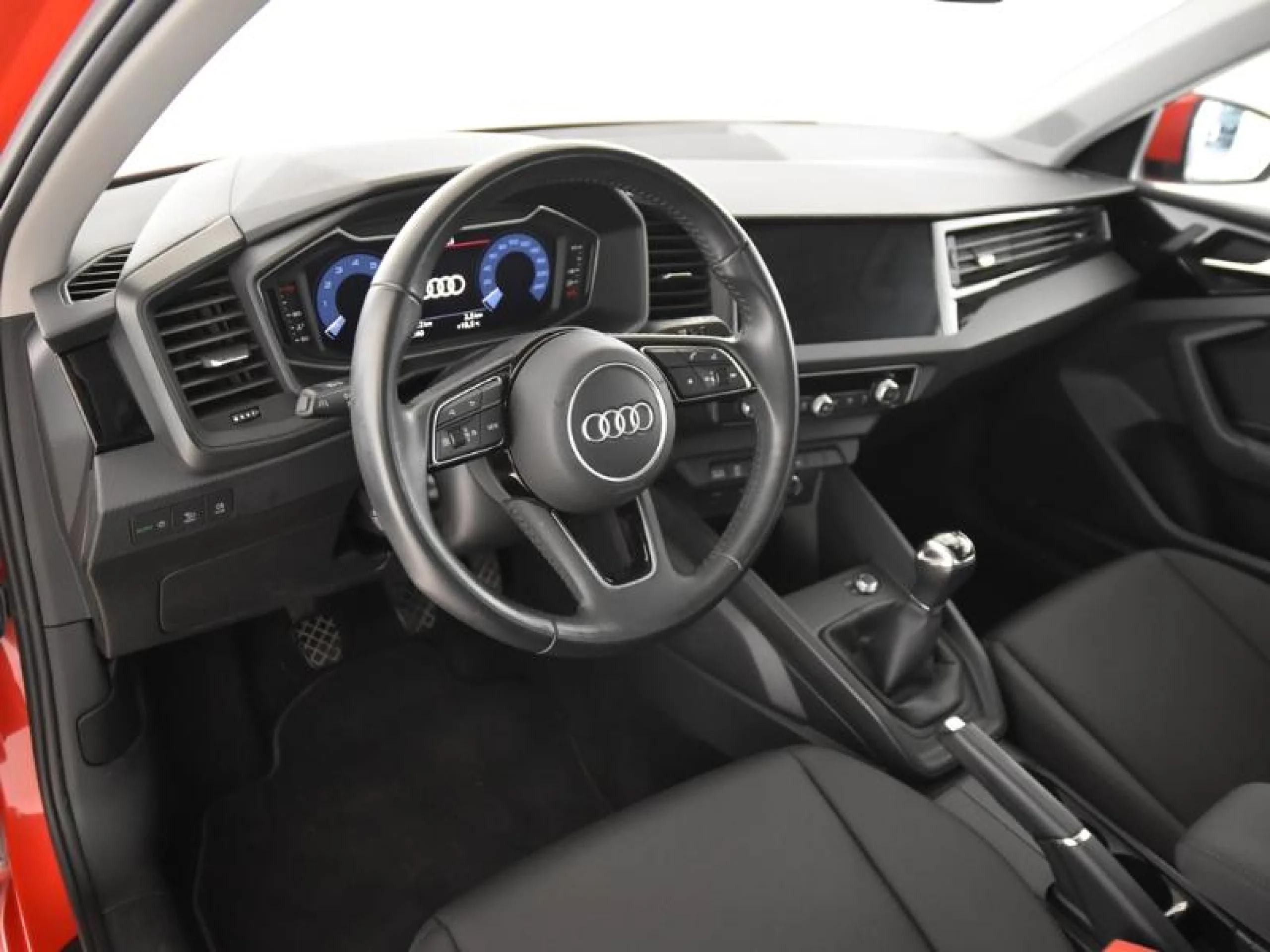 AUDI A1 SPORTBACK S LINE 30 TFSI 85KW (116CV) - Foto 9