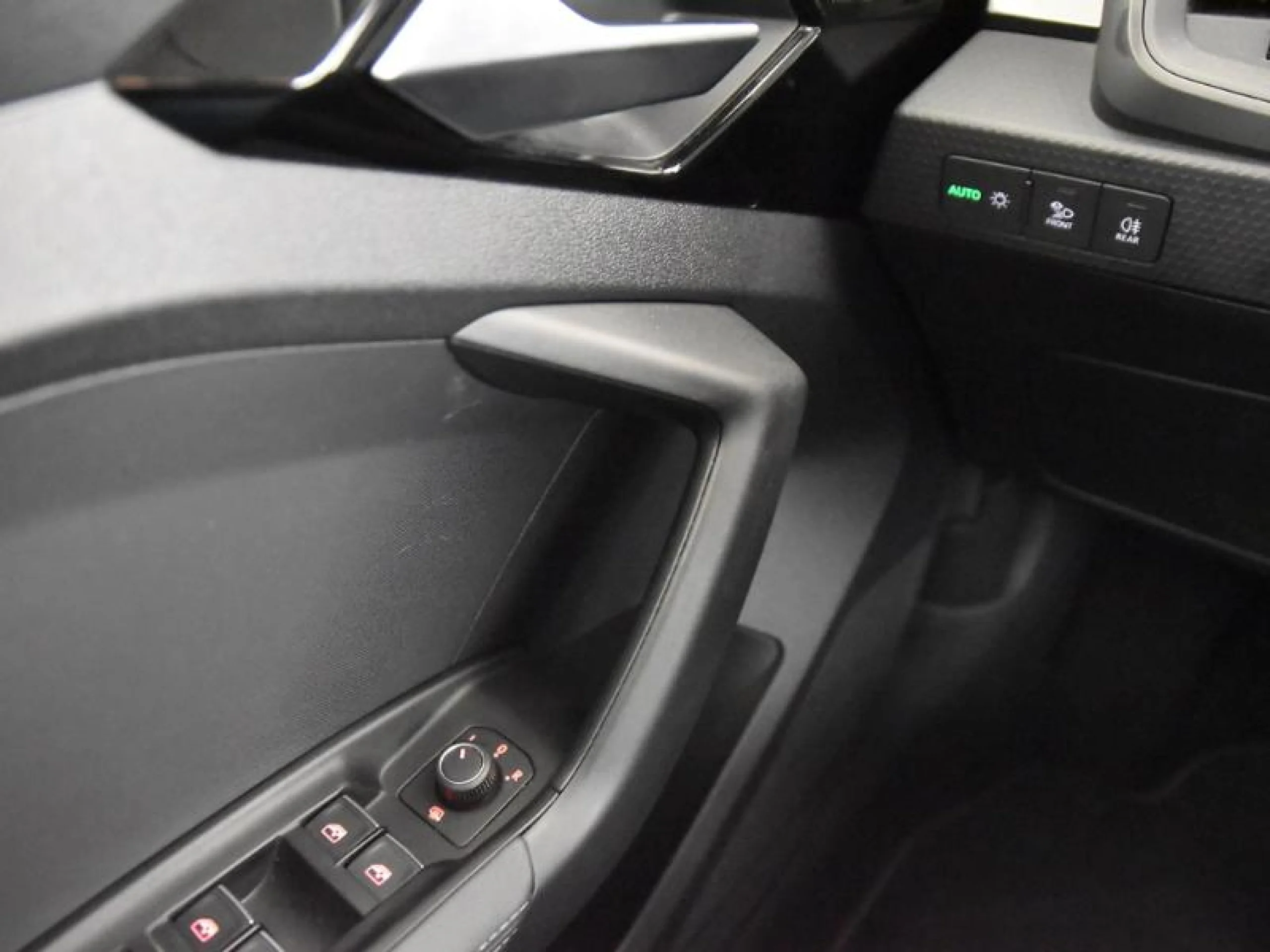 AUDI A1 SPORTBACK S LINE 30 TFSI 85KW (116CV) - Foto 16