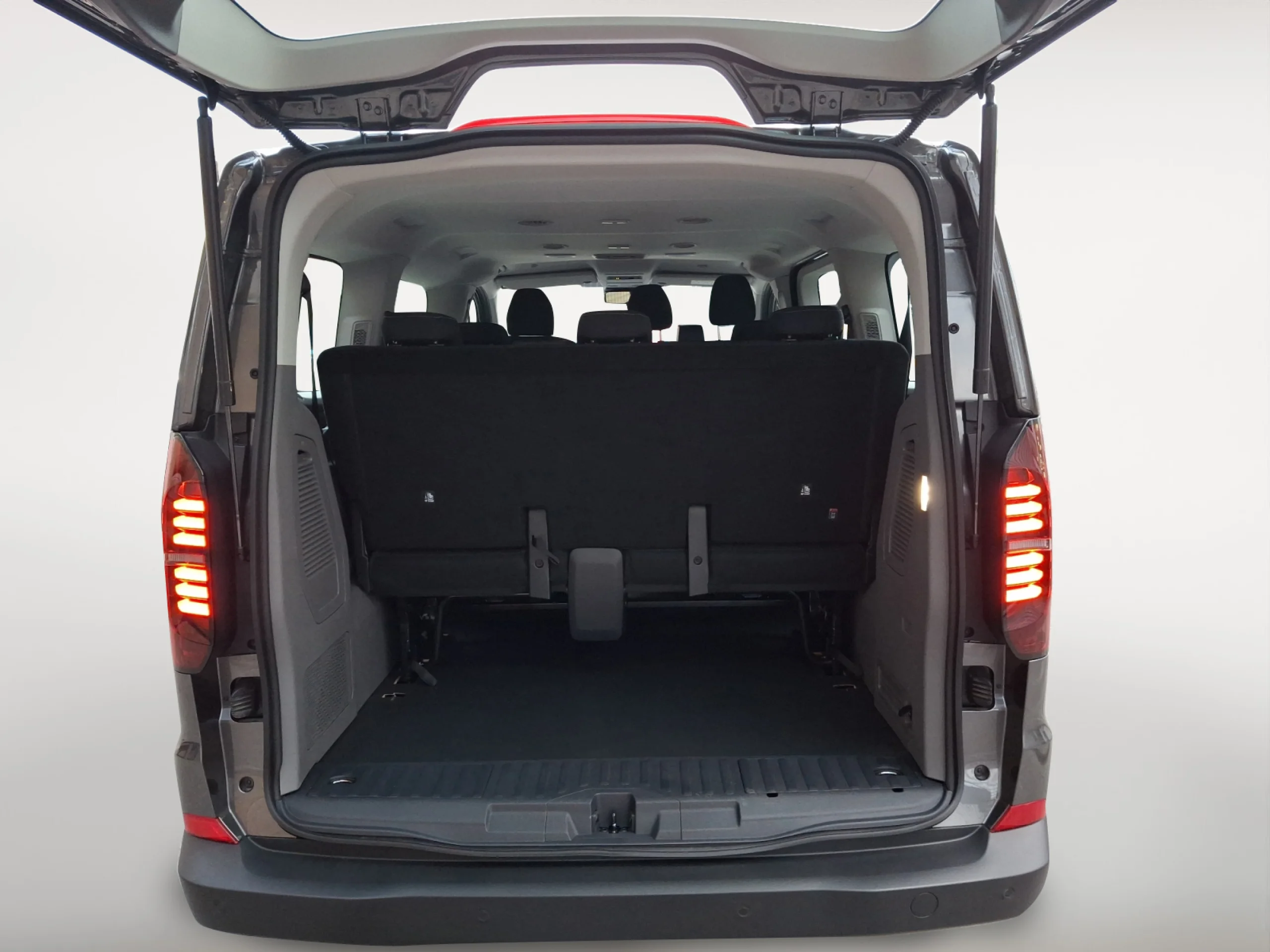 VW COMERCIALES CARAVELLE CARAVELLE   CARAVELLE  BATALLA CORTA  2.0 TDI 81 KW (110 CV) 6 VEL. - Foto 7