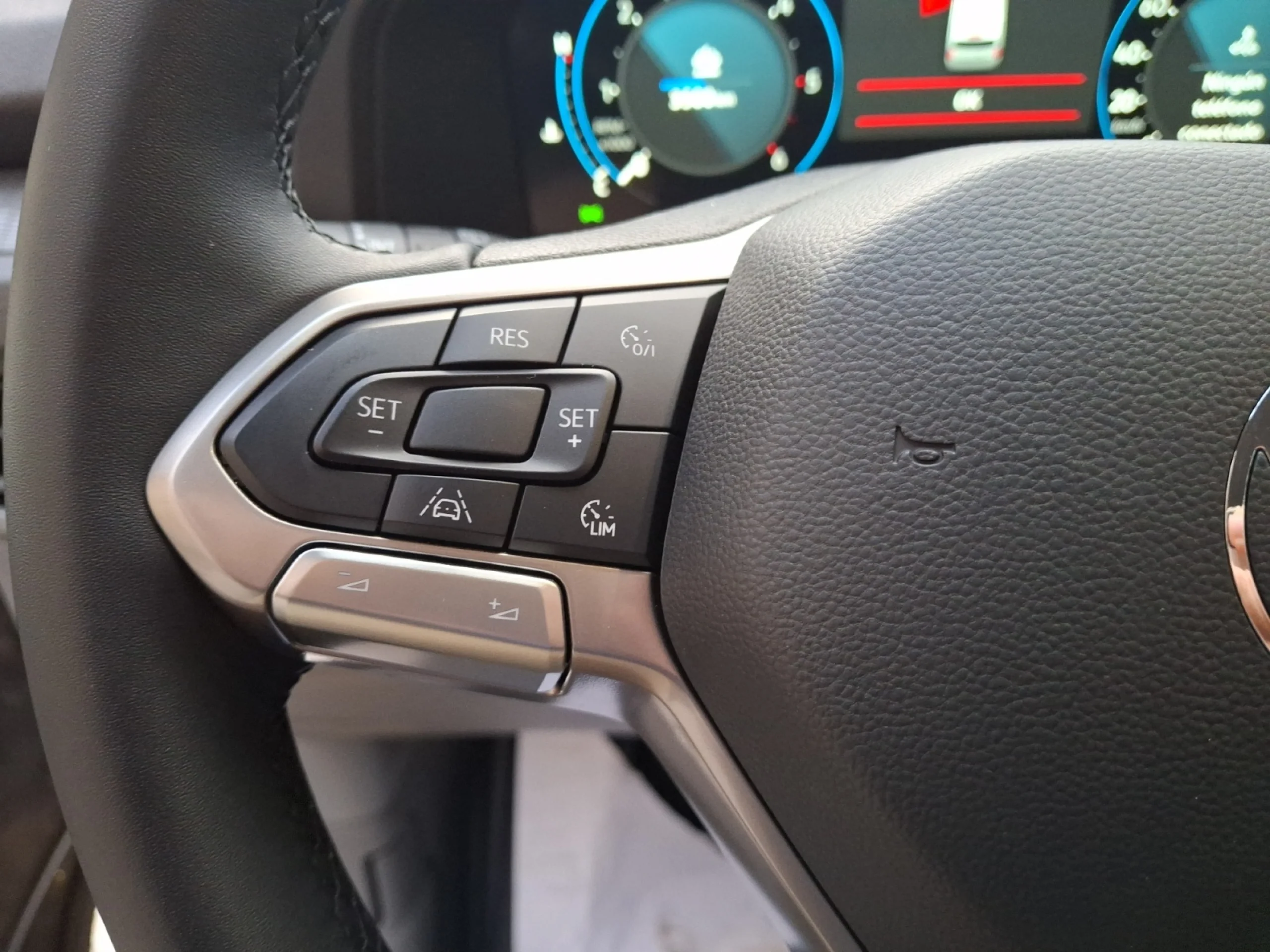 VW COMERCIALES CARAVELLE CARAVELLE   CARAVELLE  BATALLA CORTA  2.0 TDI 81 KW (110 CV) 6 VEL. - Foto 10