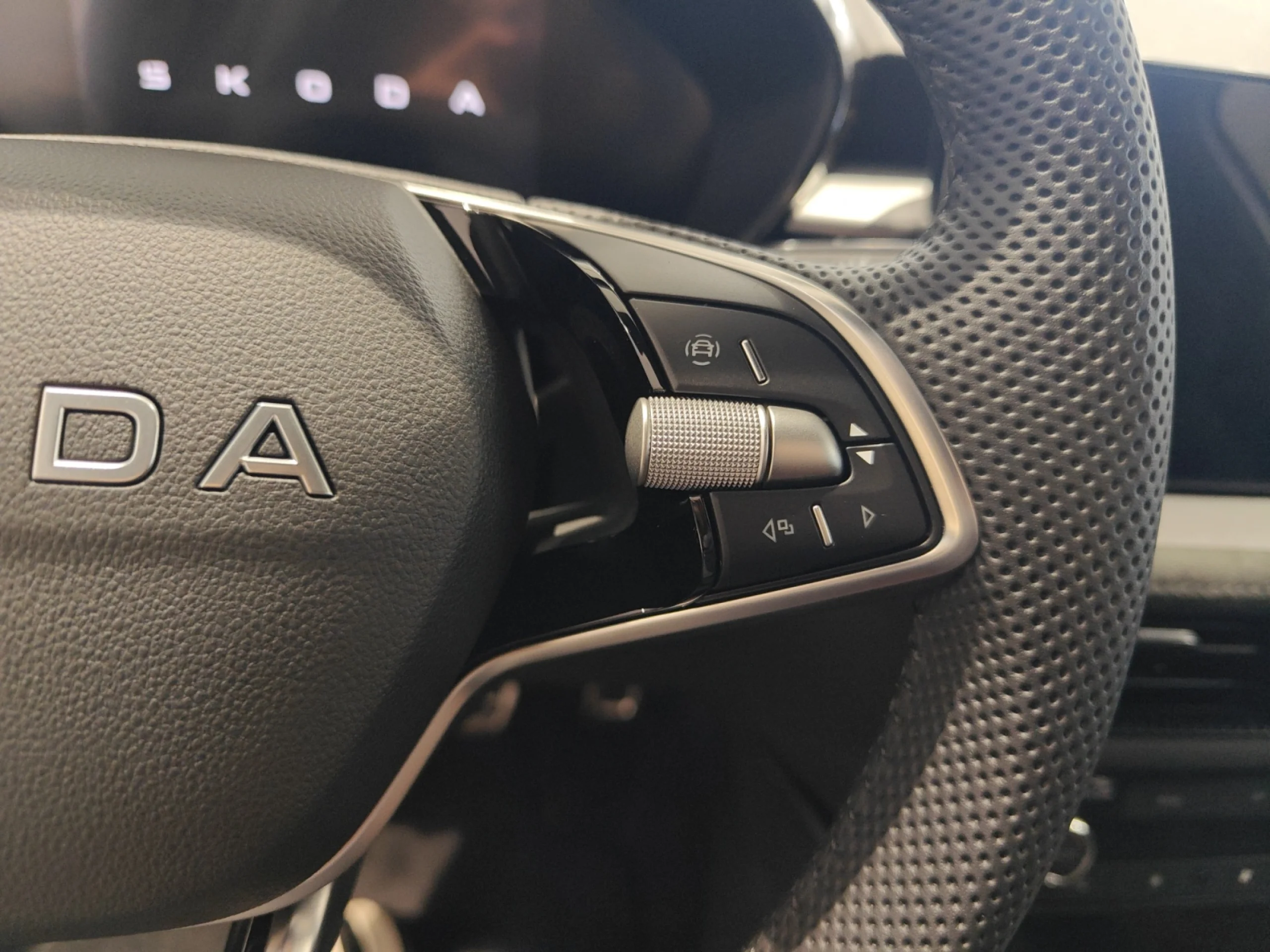 SKODA FABIA 1.0 TSI 70KW (95CV) DESIGN - Foto 10